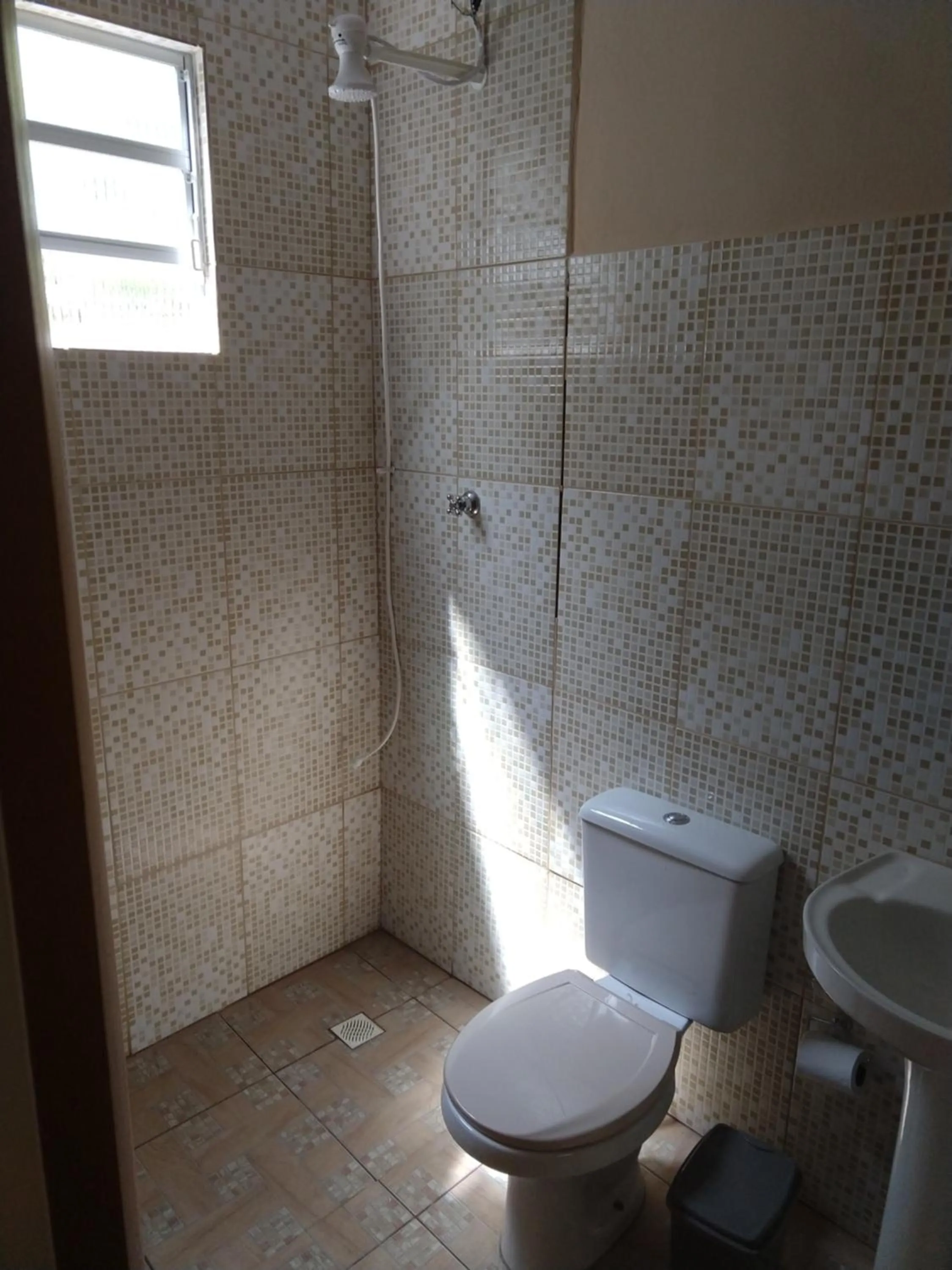 Bathroom in Locação p final de semana Mourada Térrea