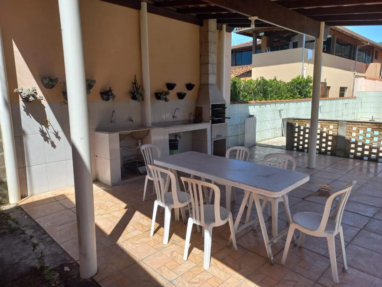 BBQ facilities in Locação p final de semana Mourada Térrea
