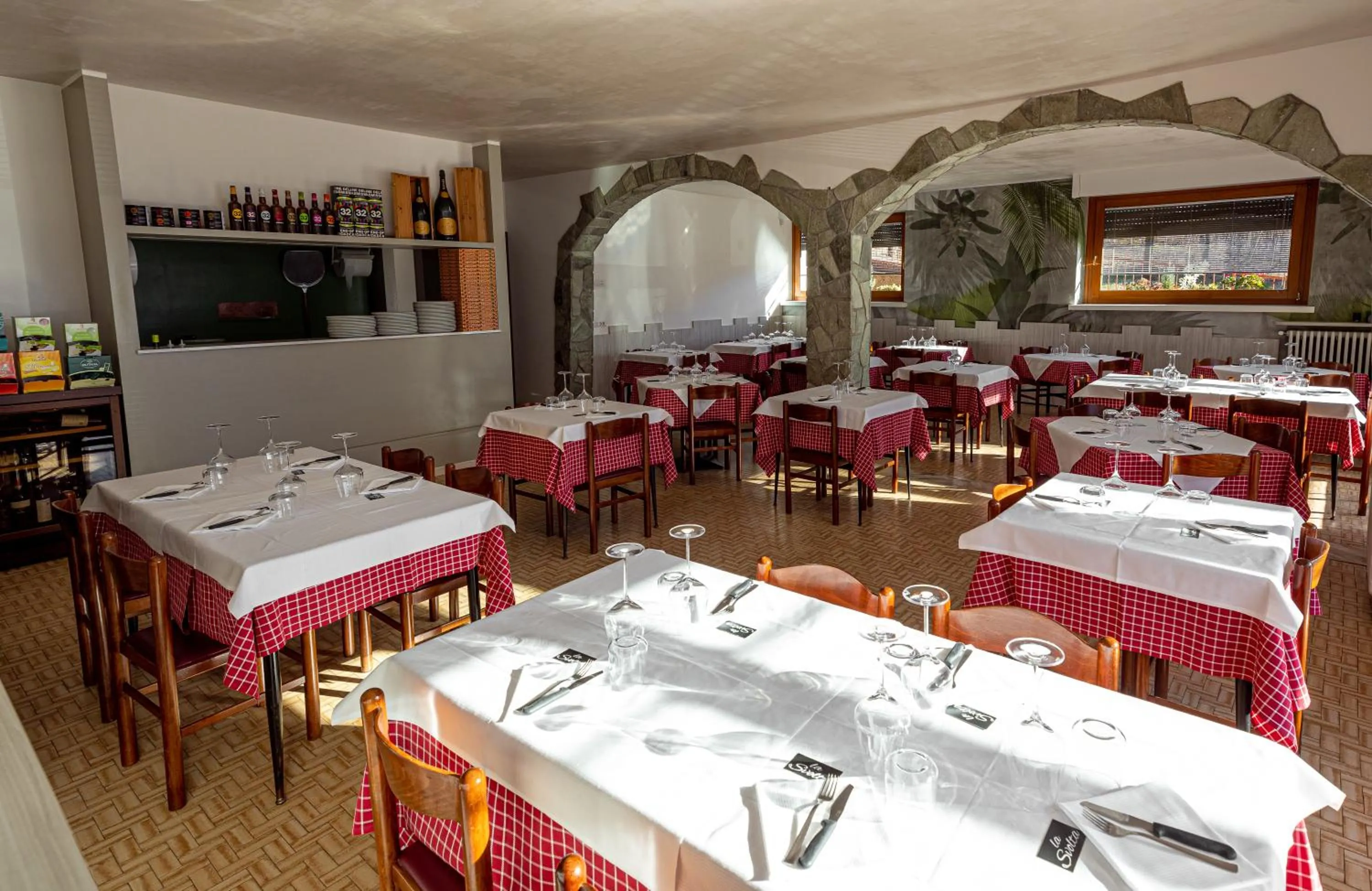Restaurant/places to eat in La Svolta