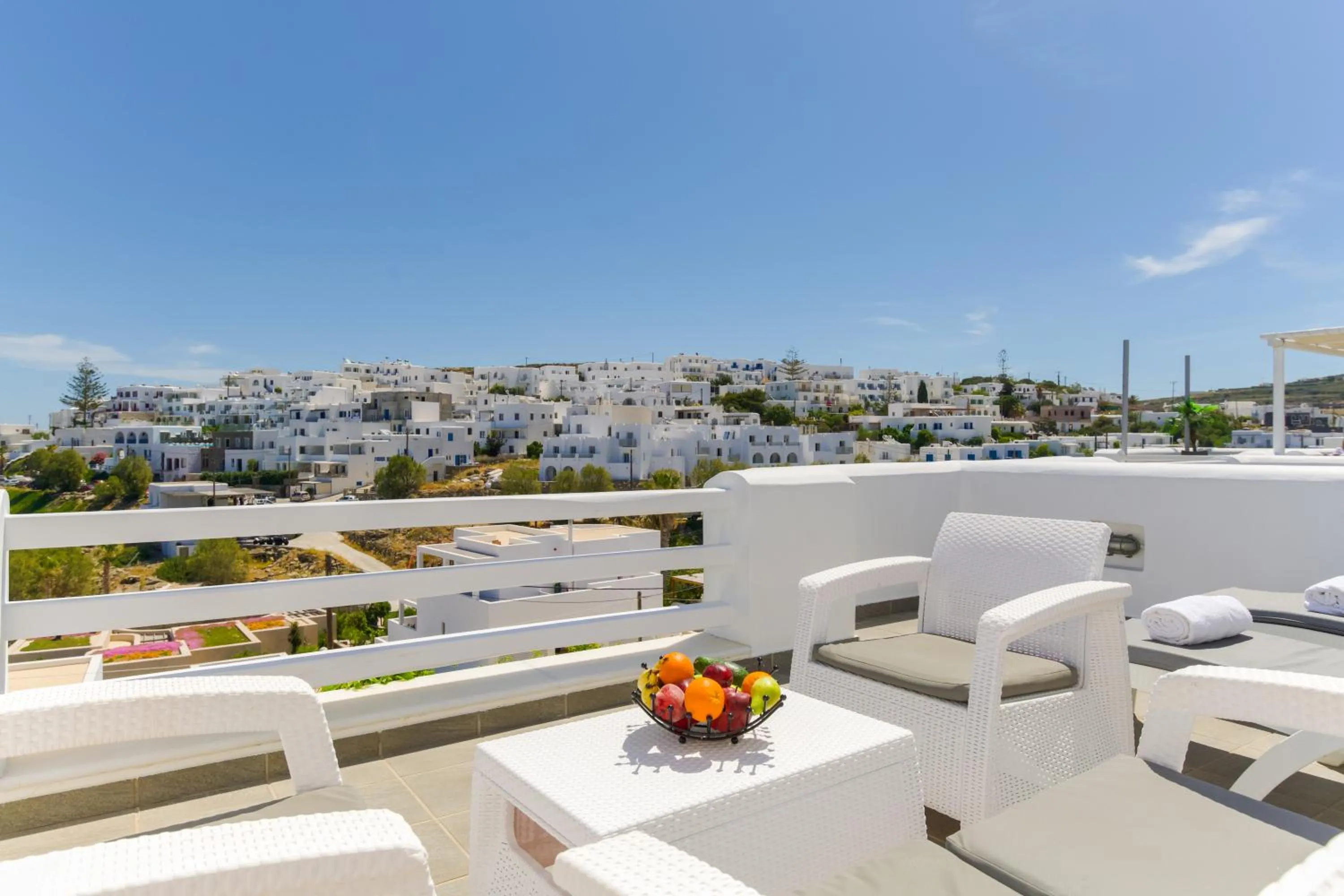 Alexandros Apartments