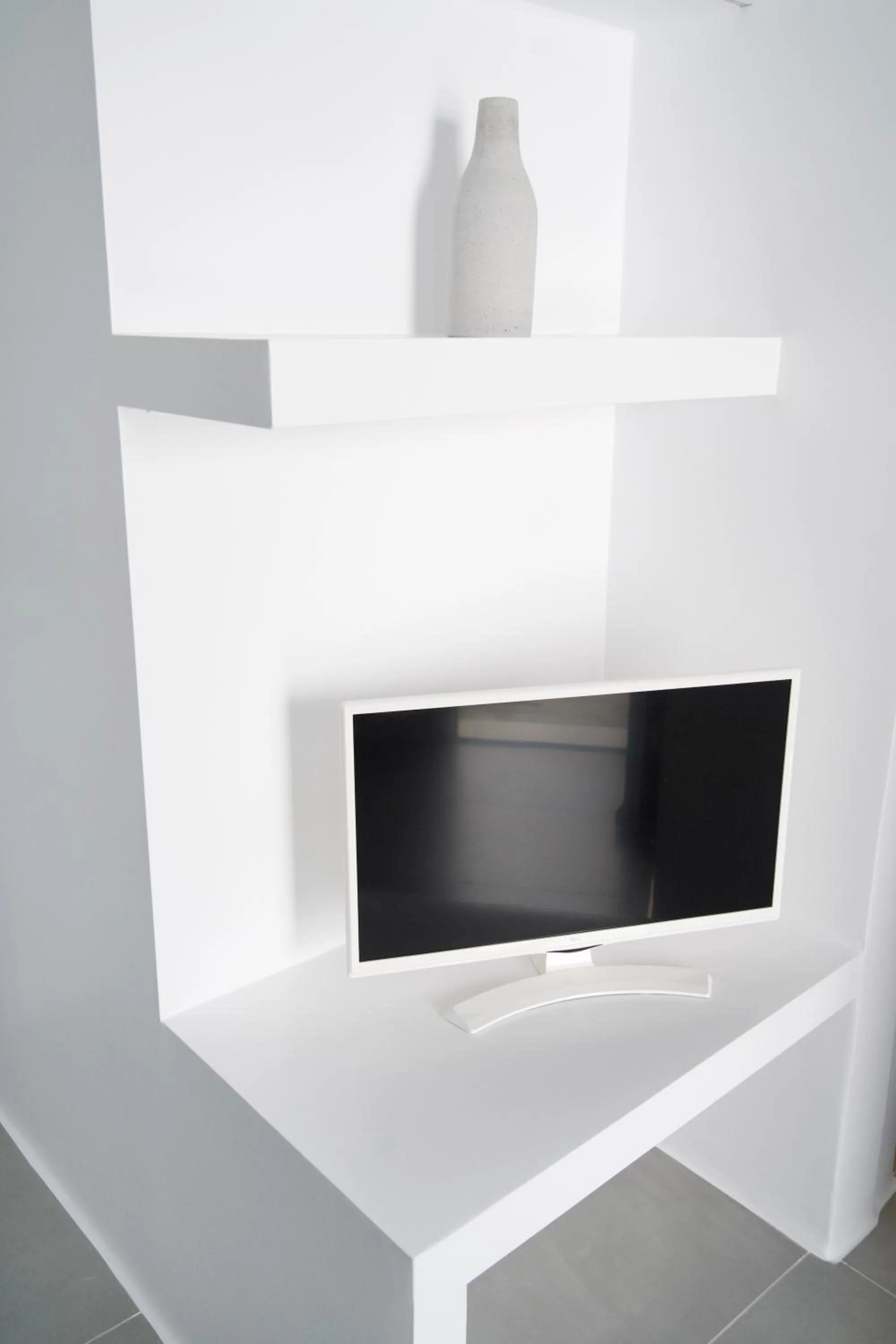 Alexandros Apartments