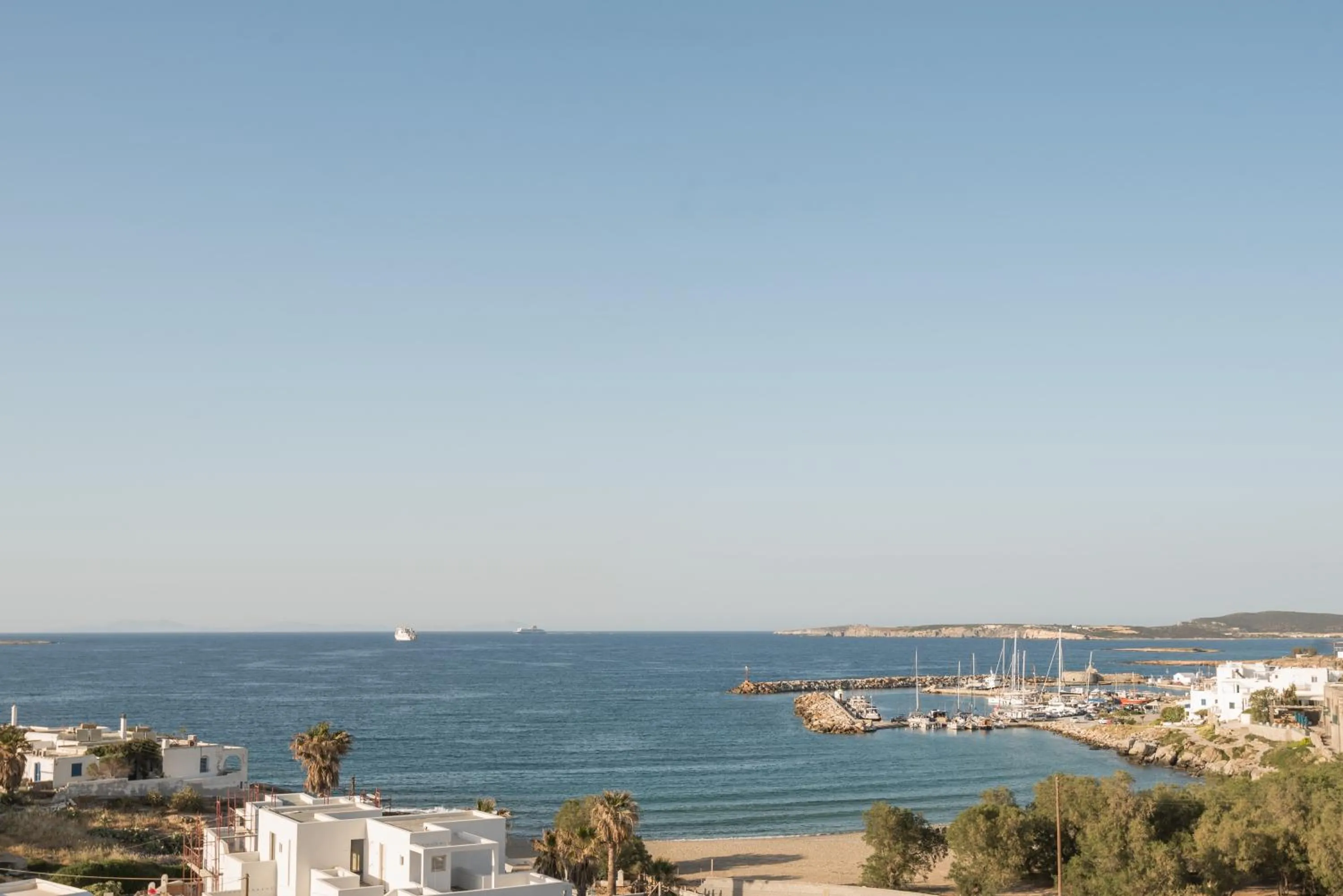 Alexandros Apartments