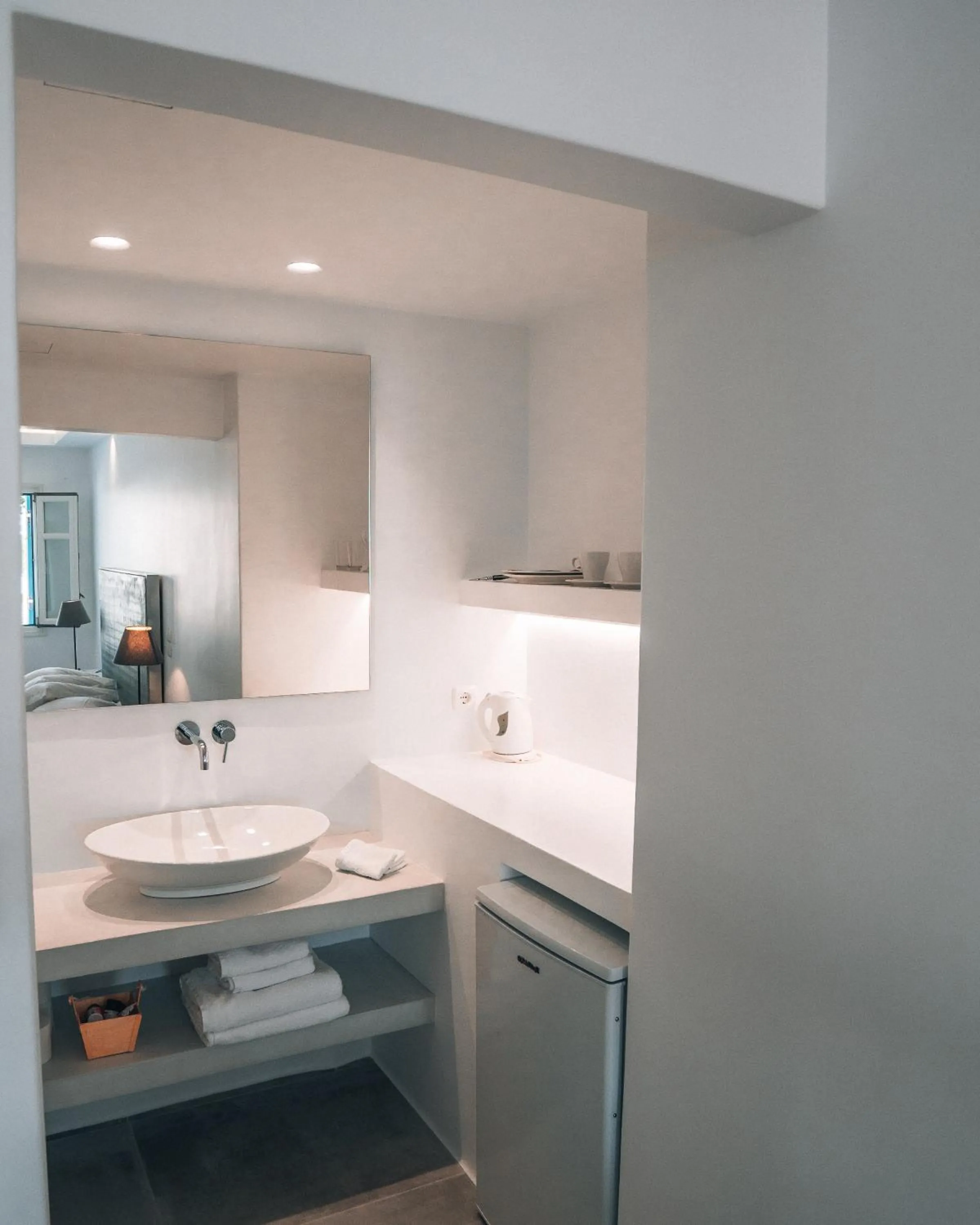 Alexandros Apartments