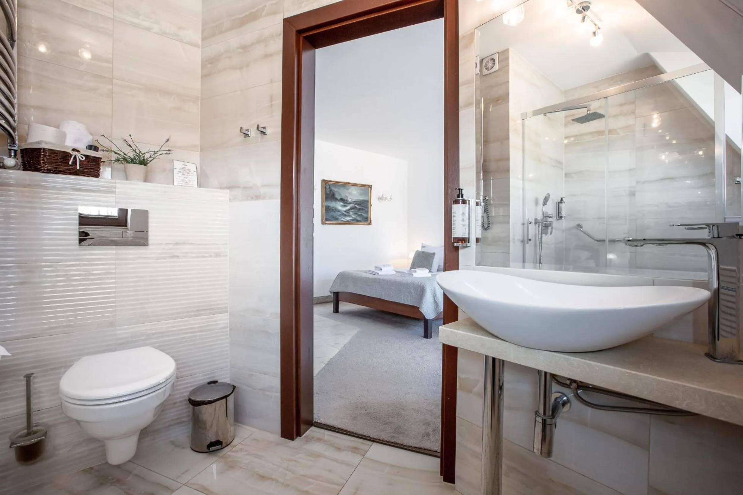 Toilet in COLUMBUS Apartamenty Ustka - Limanowskiego 1