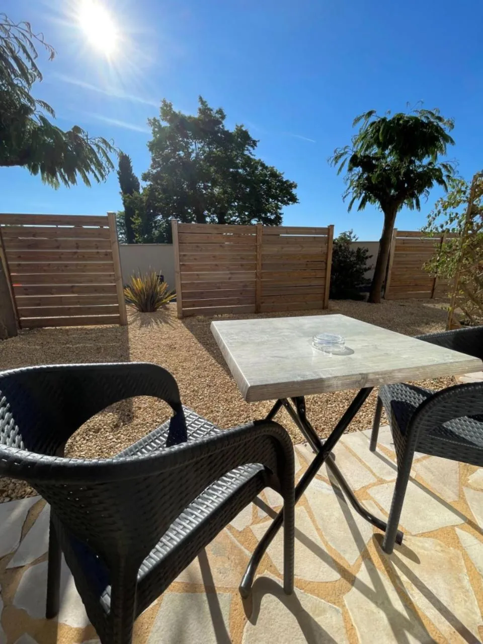 Bedroom in Hôtel Le Mas del Pechs - Chambres avec terrasse