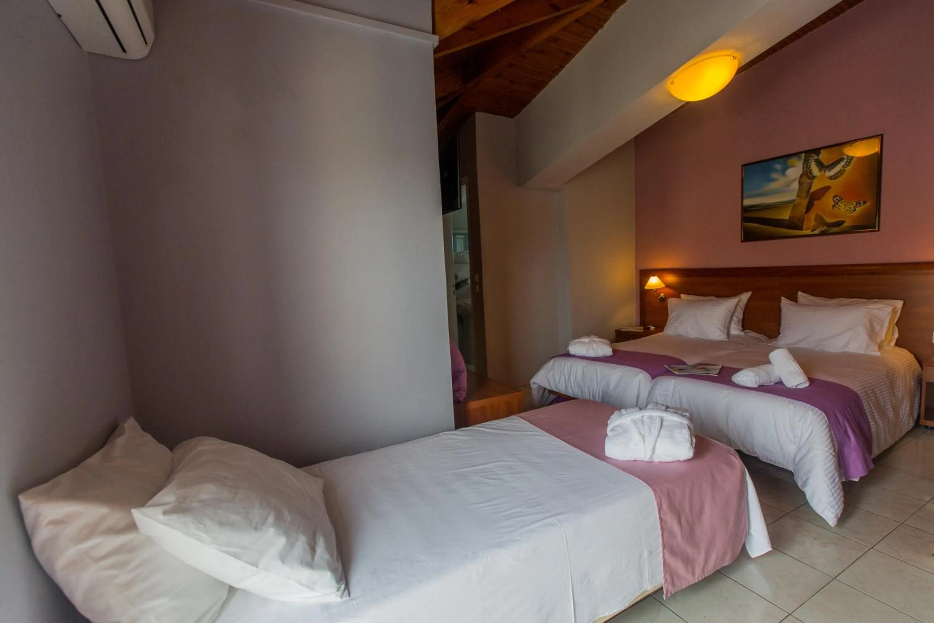 Bedroom, Bed in Mirabel CityCenter Hotel