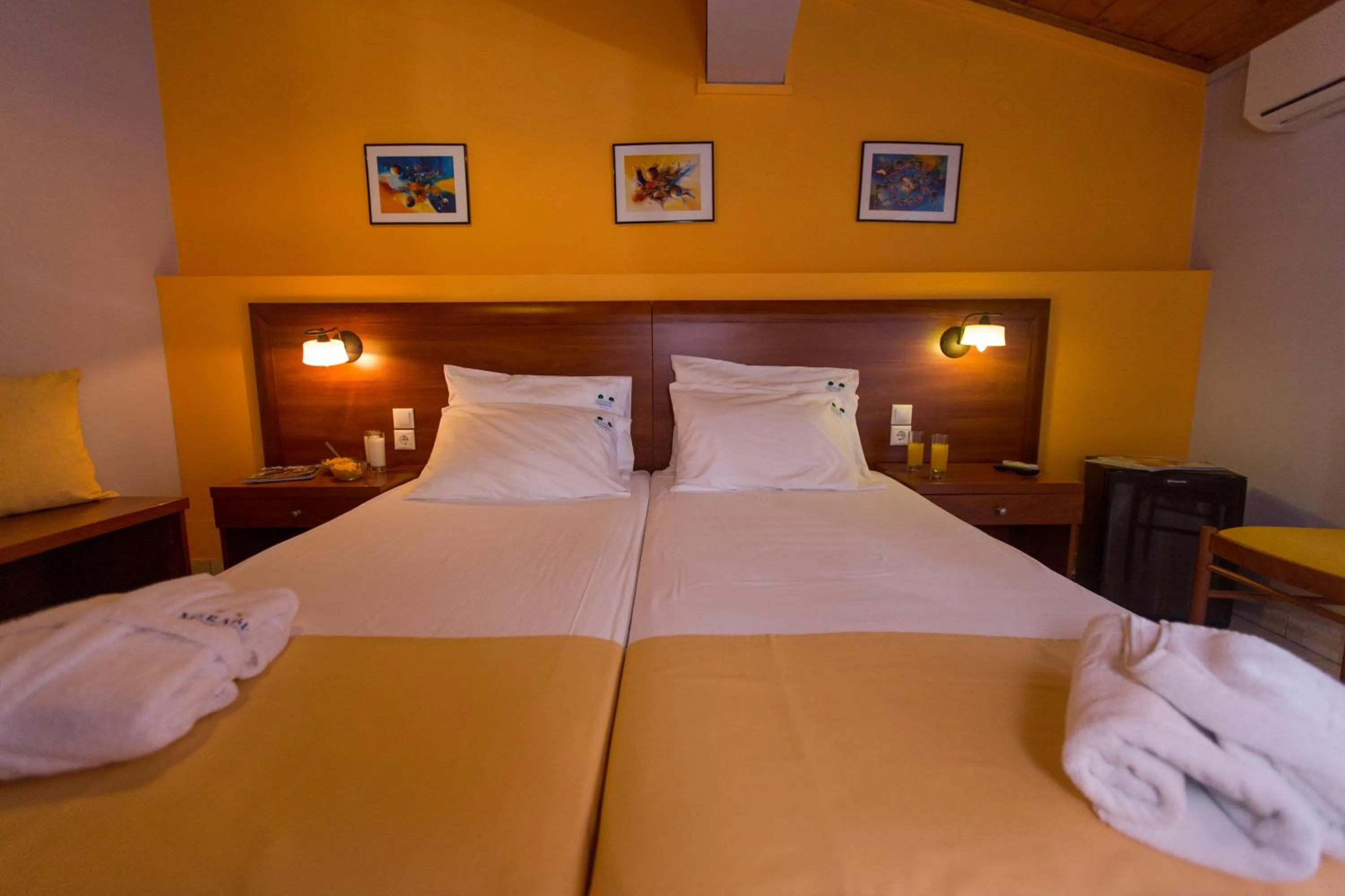 Bedroom, Bed in Mirabel CityCenter Hotel