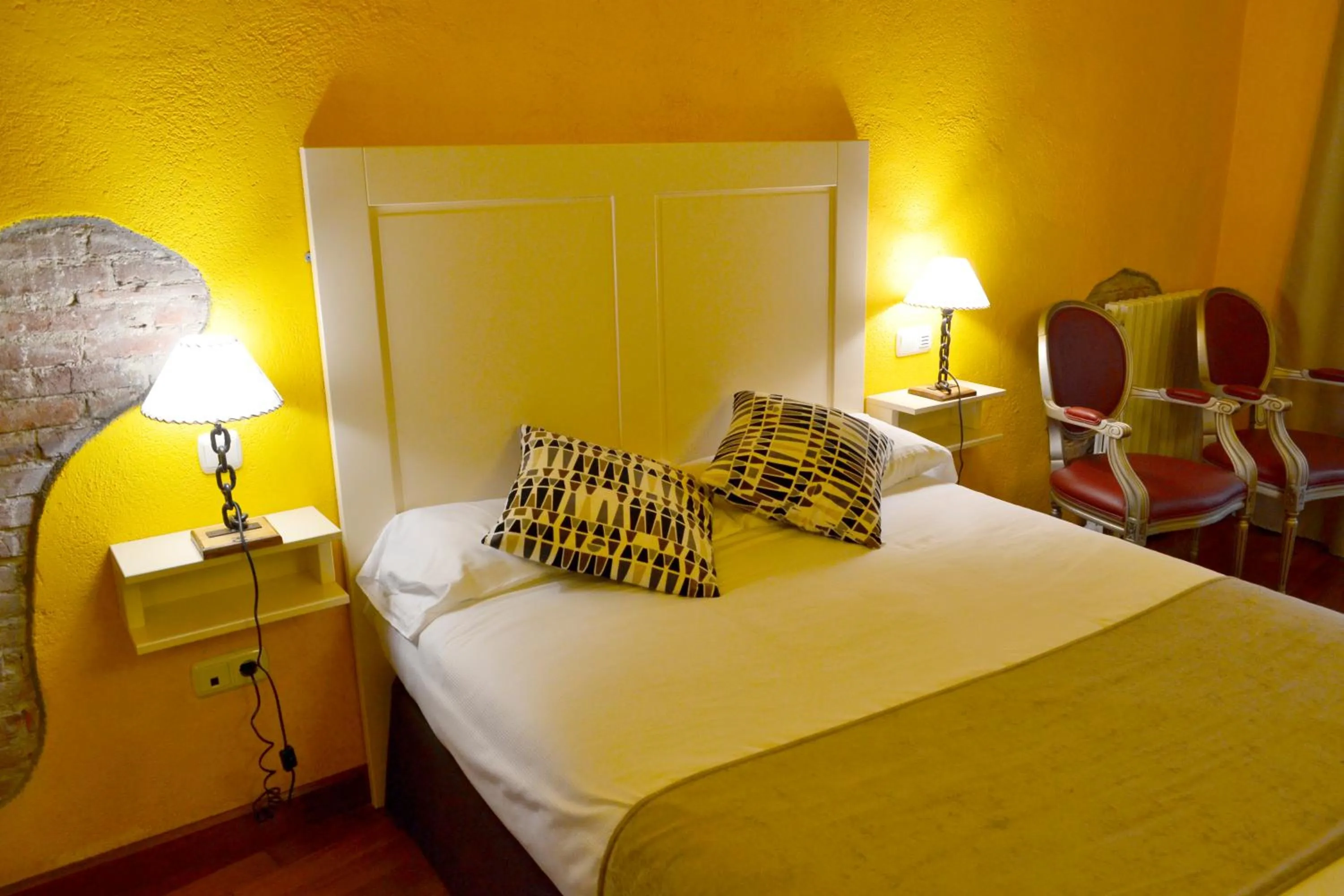 Bed in Hotel Alda Vía León