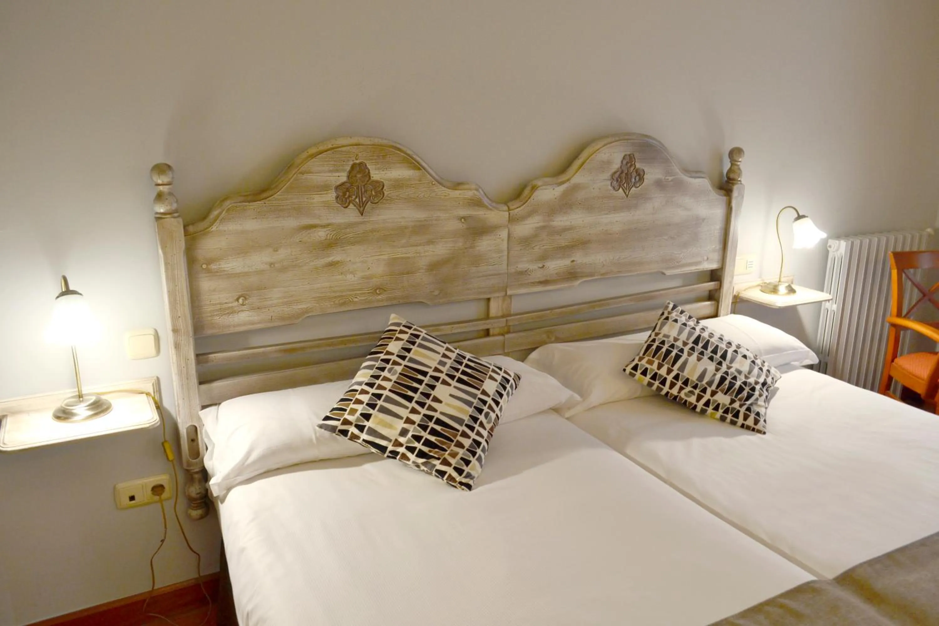 Photo of the whole room, Bed in Hotel Alda Vía León