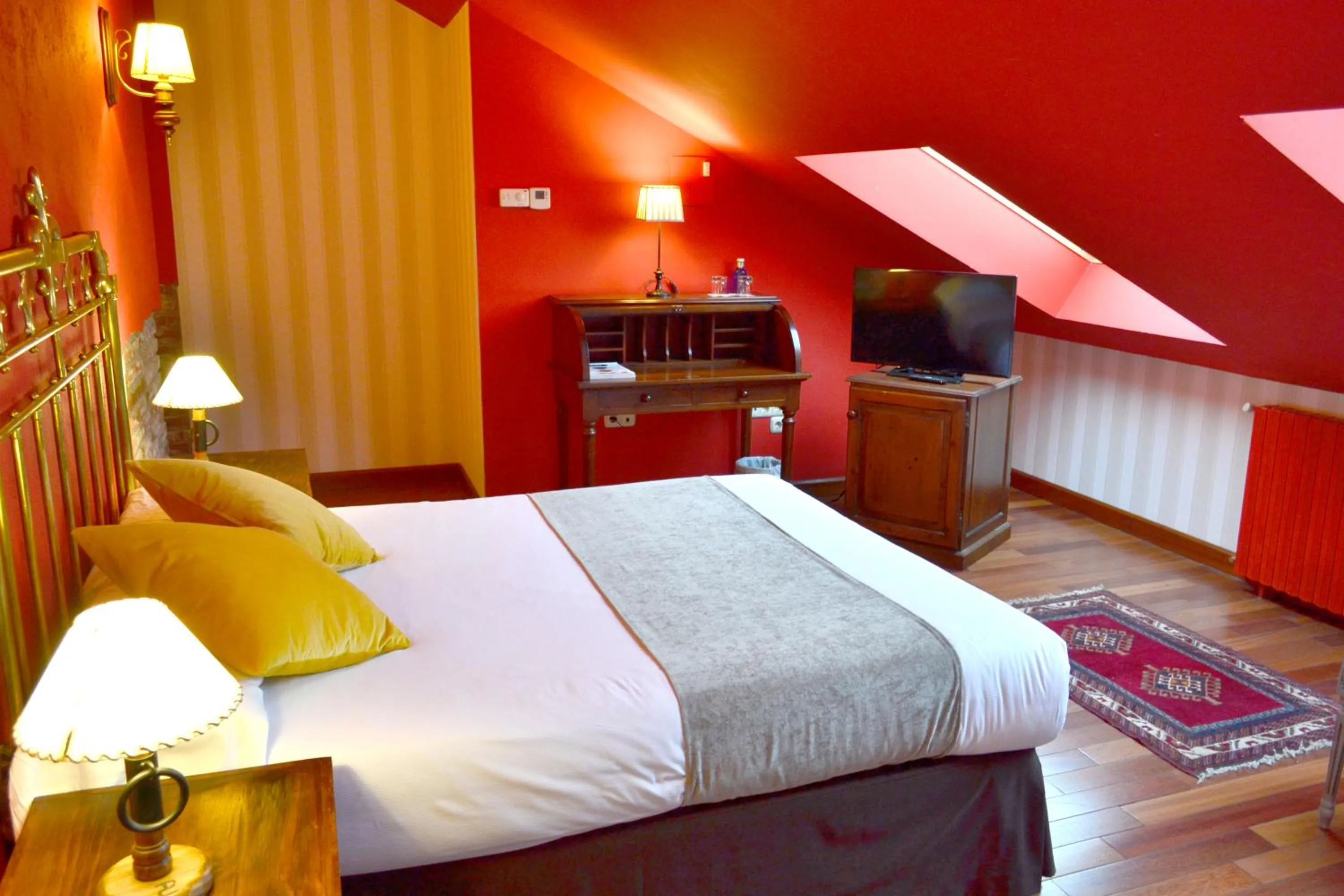 Photo of the whole room, Bed in Hotel Alda Vía León