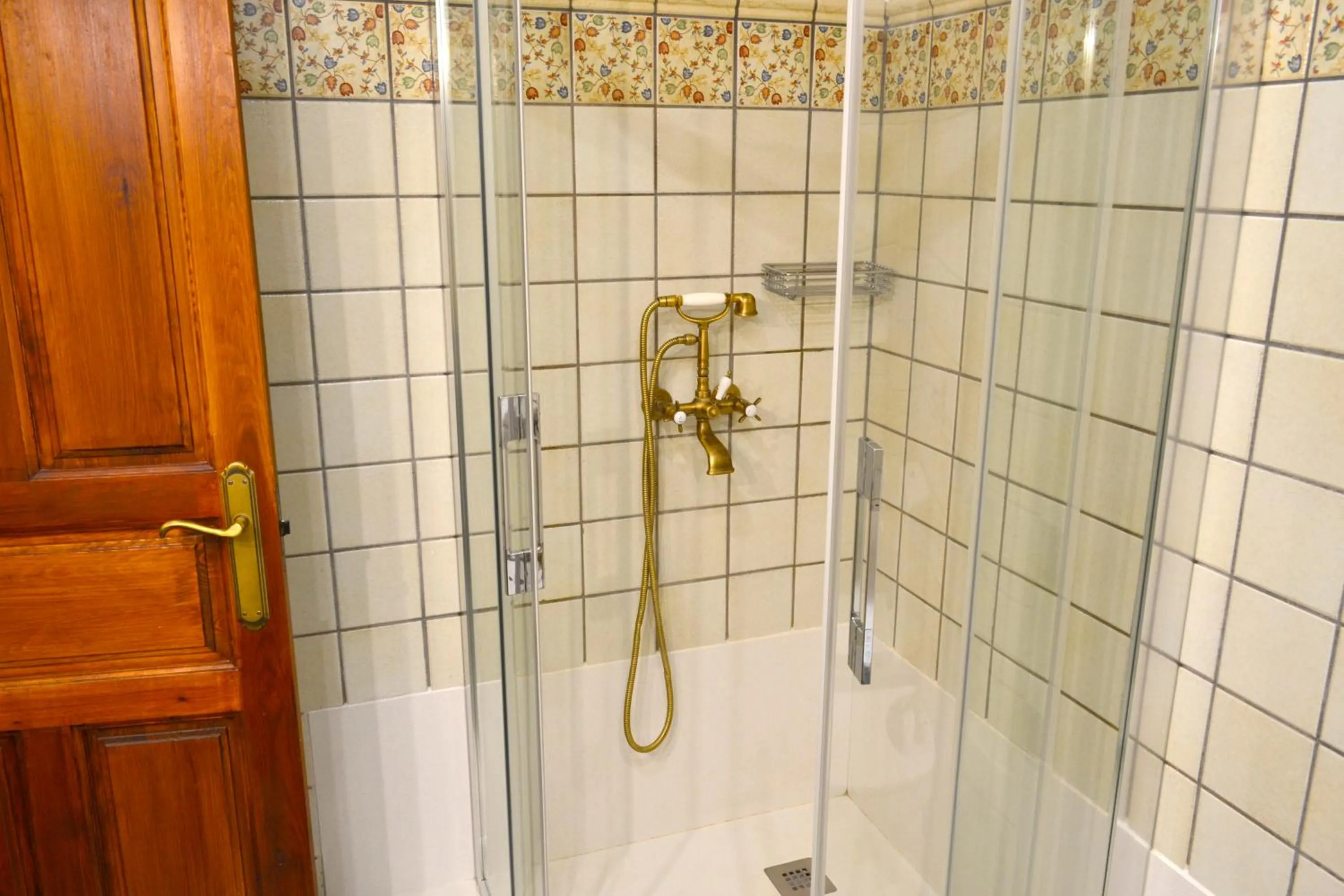 Bathroom in Hotel Alda Vía León