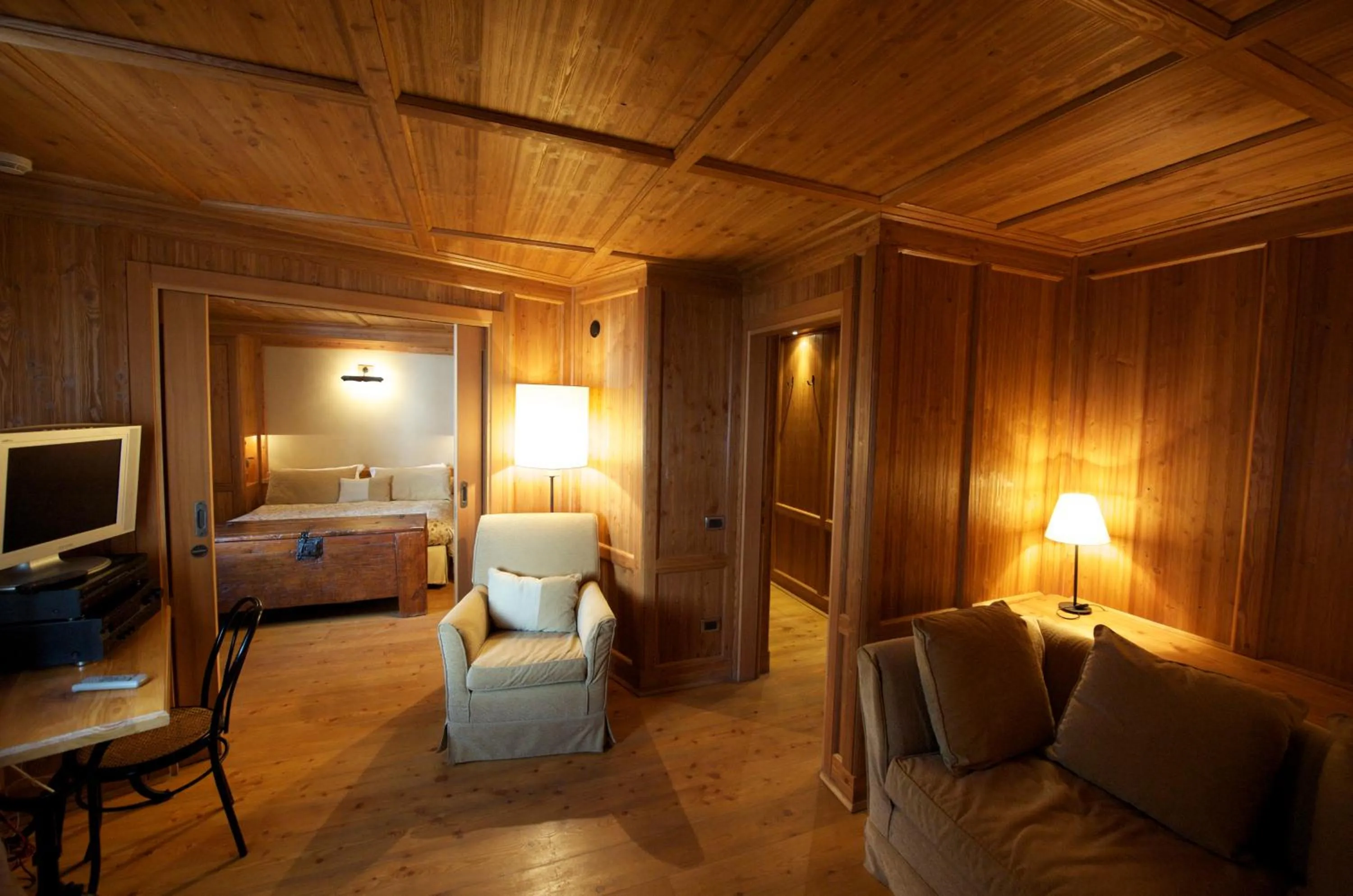 Photo of the whole room in Les Neiges D'Antan