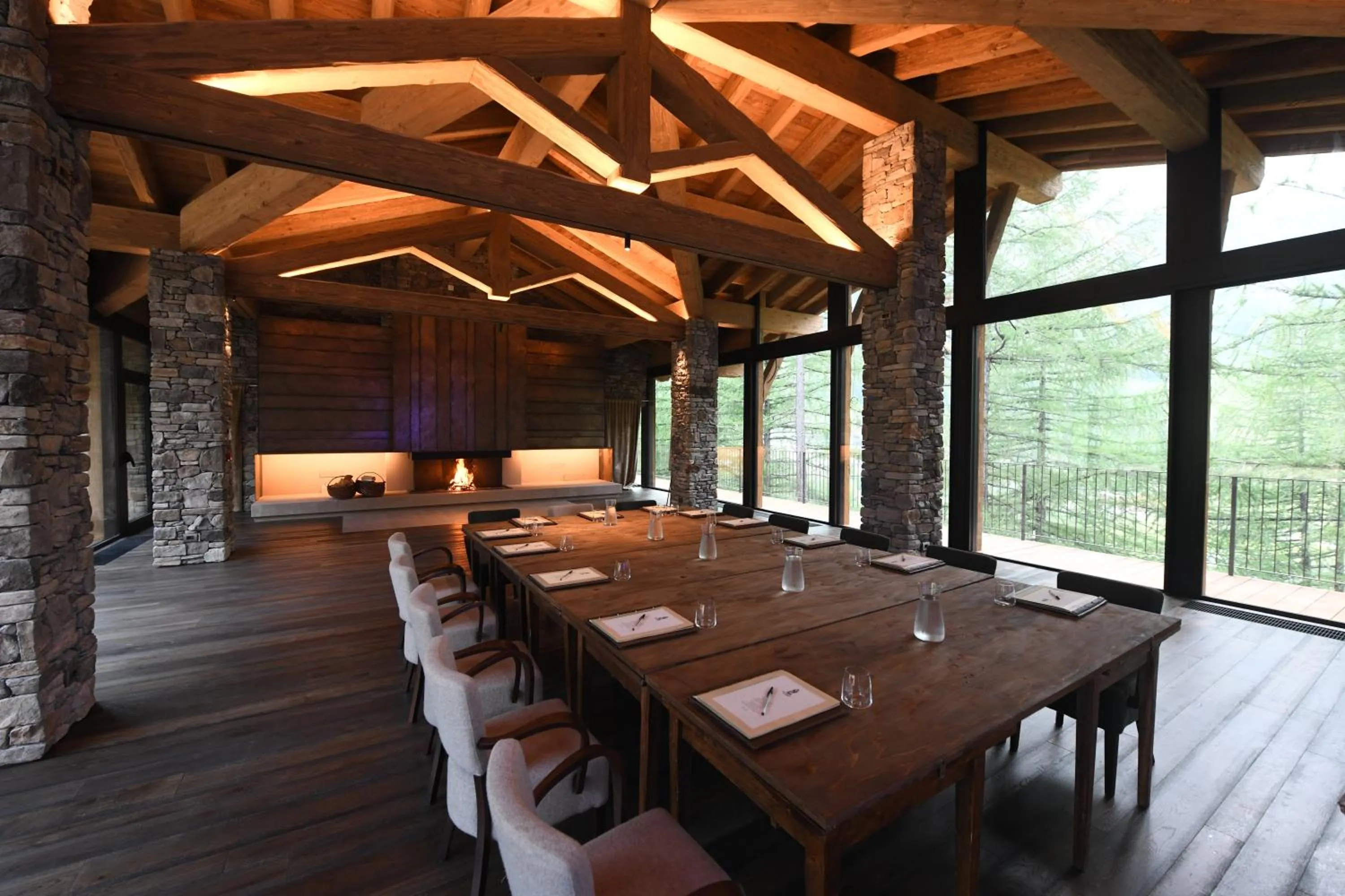 Business facilities in Les Neiges D'Antan