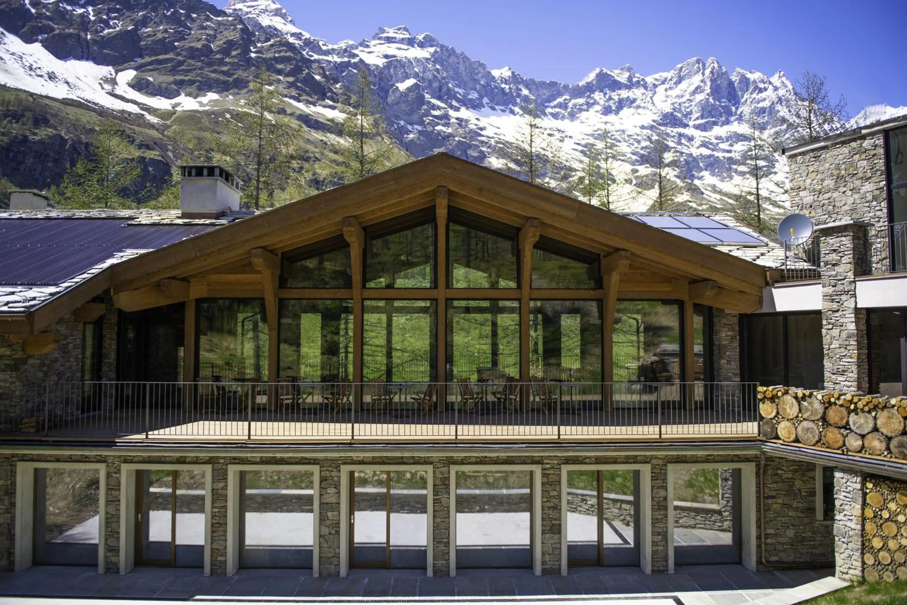Property building in Les Neiges D'Antan