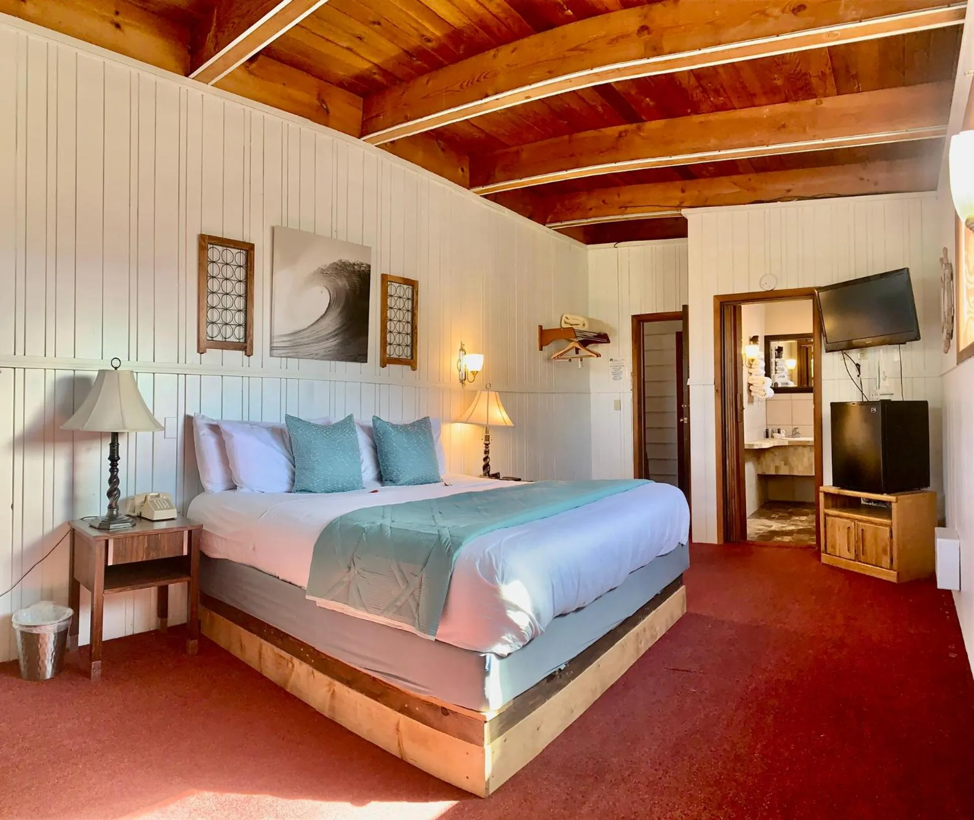 Breakers Boutique Inn