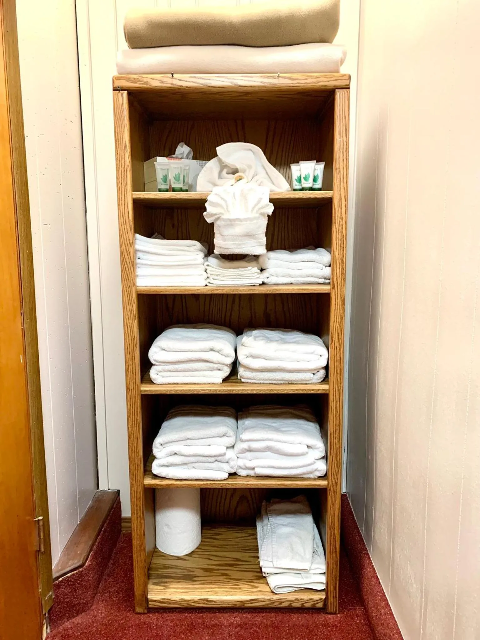 towels in Breakers Boutique Inn
