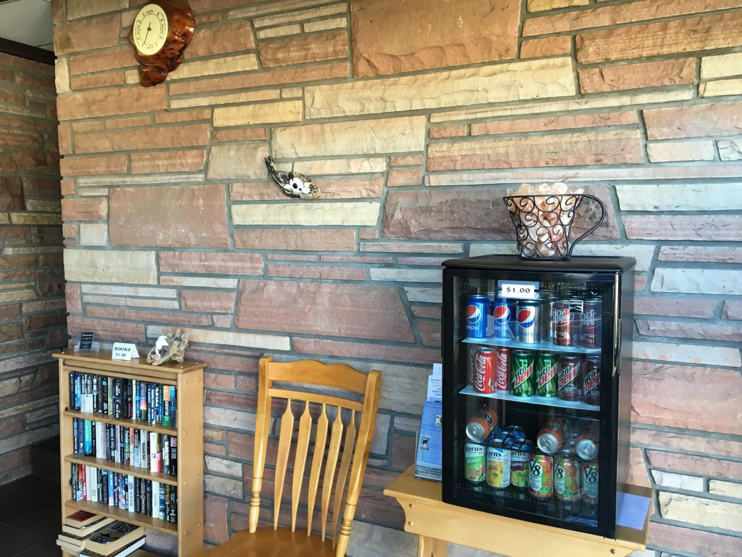 Lobby or reception in Breakers Boutique Inn