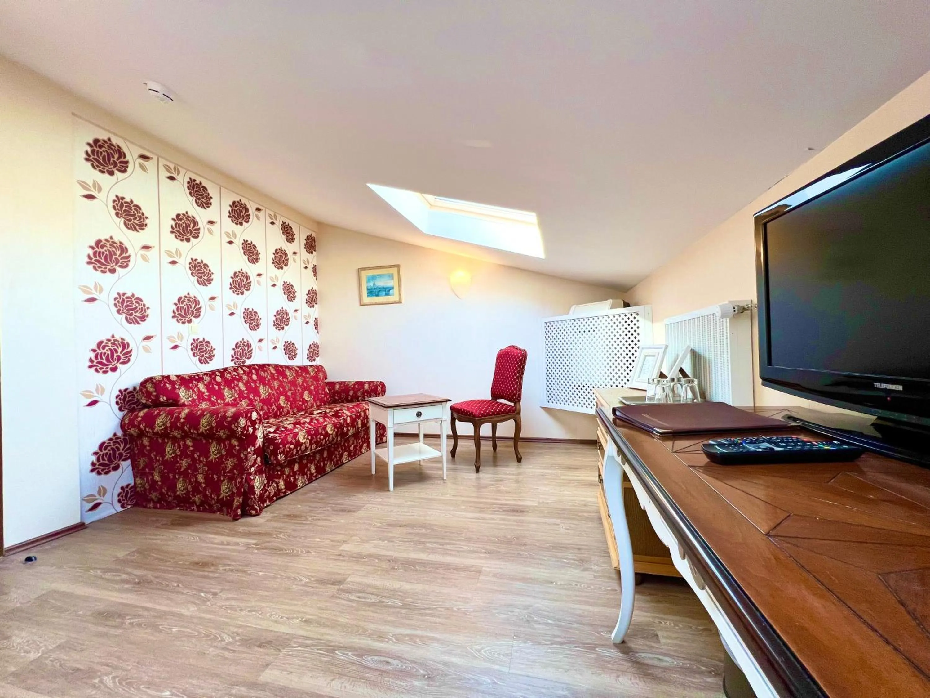 TV and multimedia in Hotel Bärenstüberl