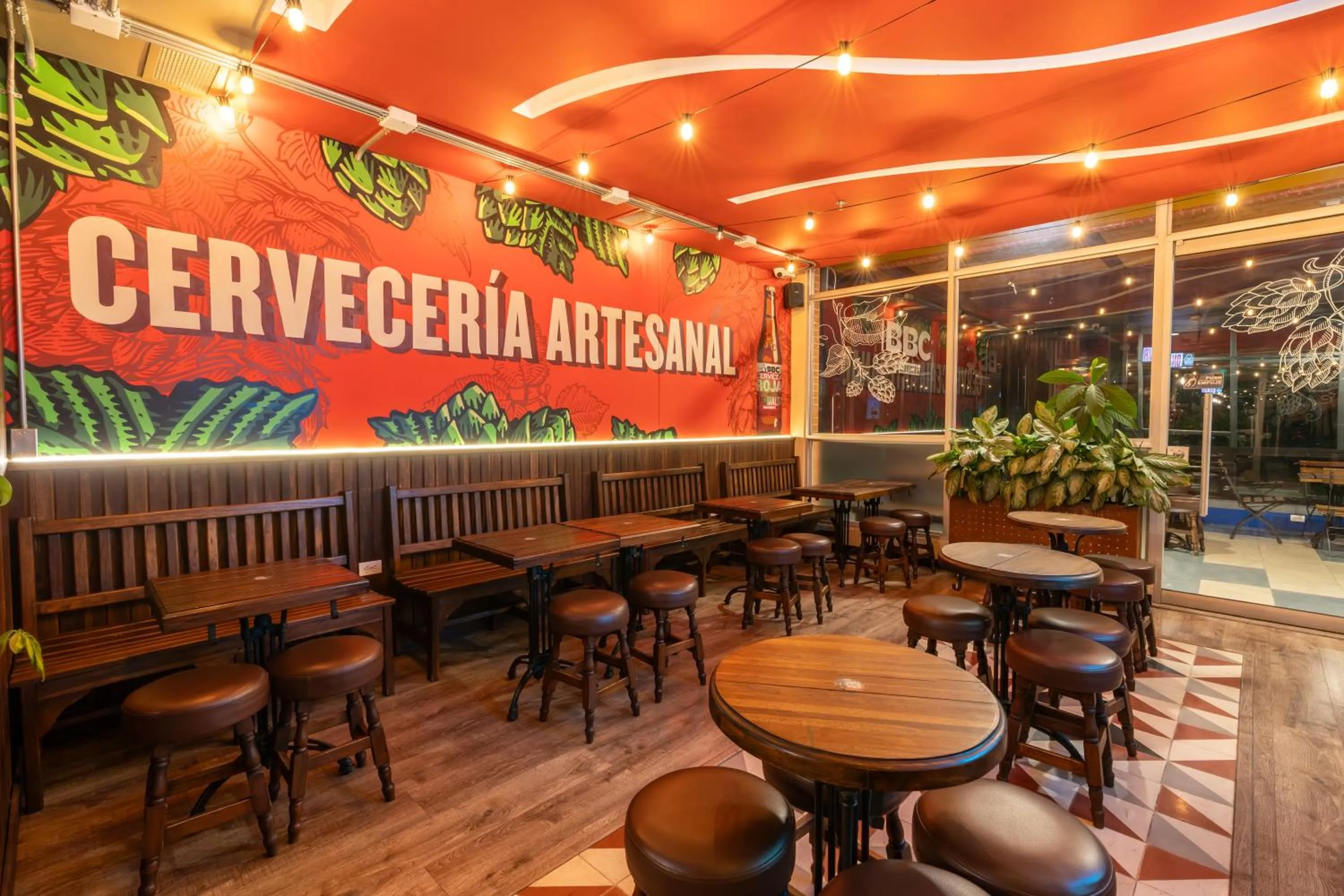 Property logo or sign in Pop Art Hotel Tocancipá y Centro de Convenciones