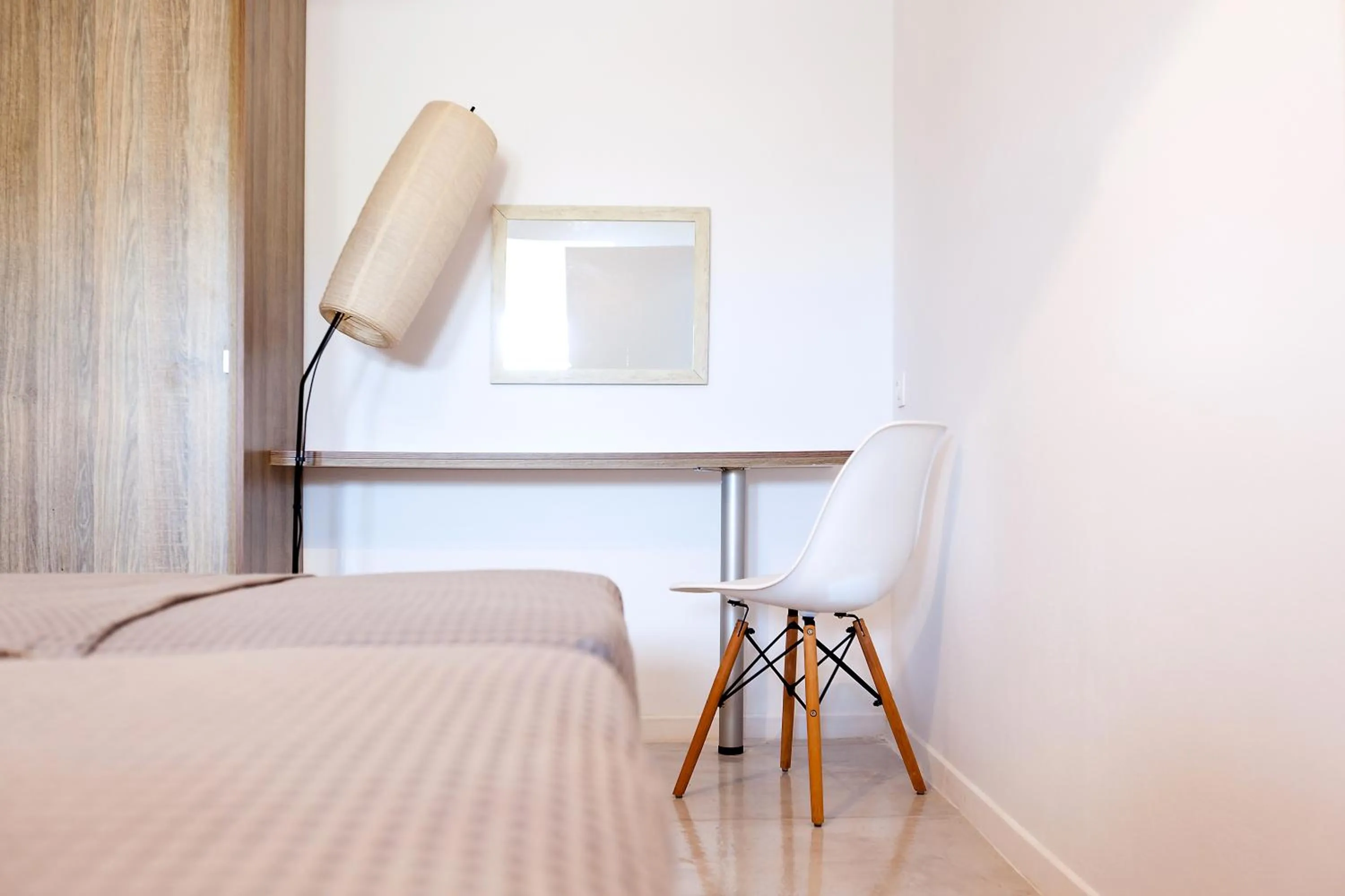 Photo of the whole room, Bed in Villa Vinea Santorini