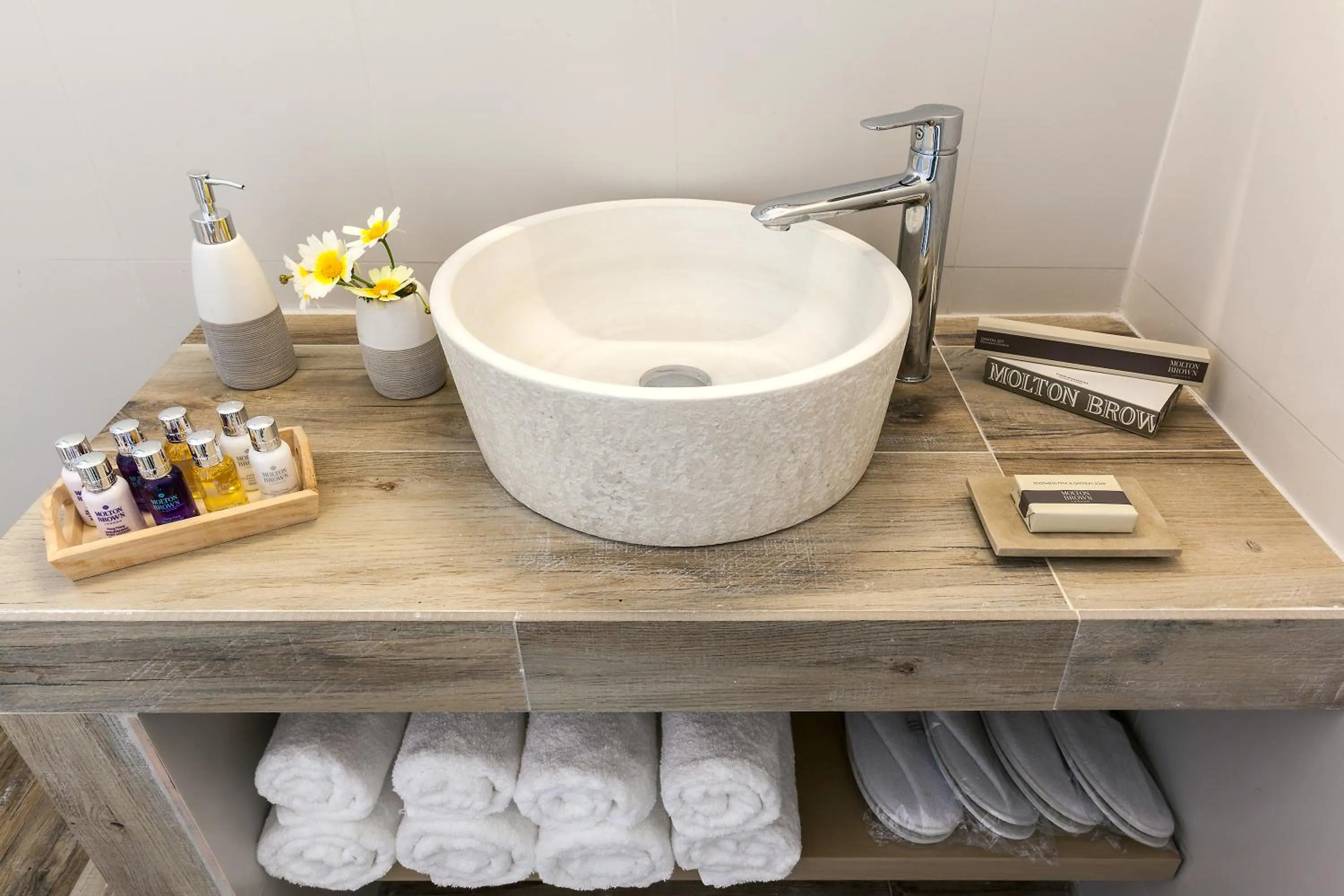 Bathroom in Villa Vinea Santorini