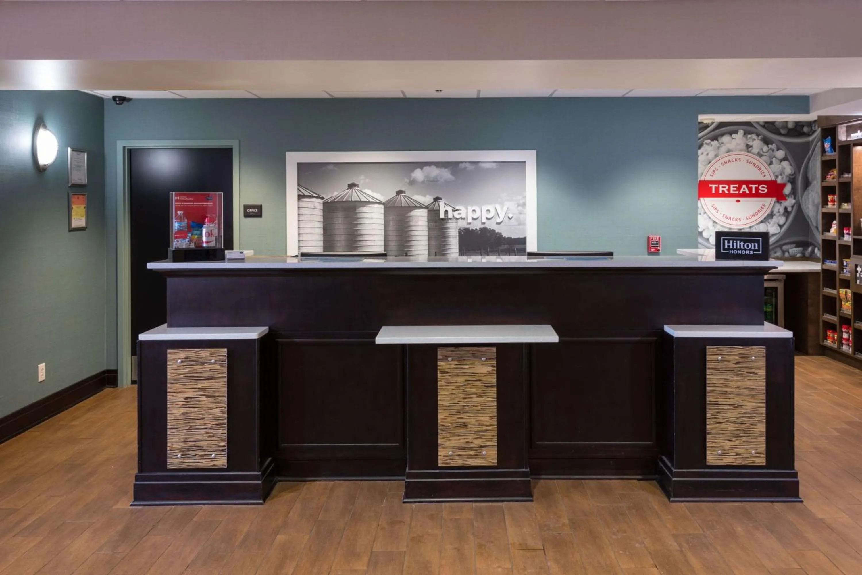 Lobby or reception in Hampton Inn and Suites Jamestown
