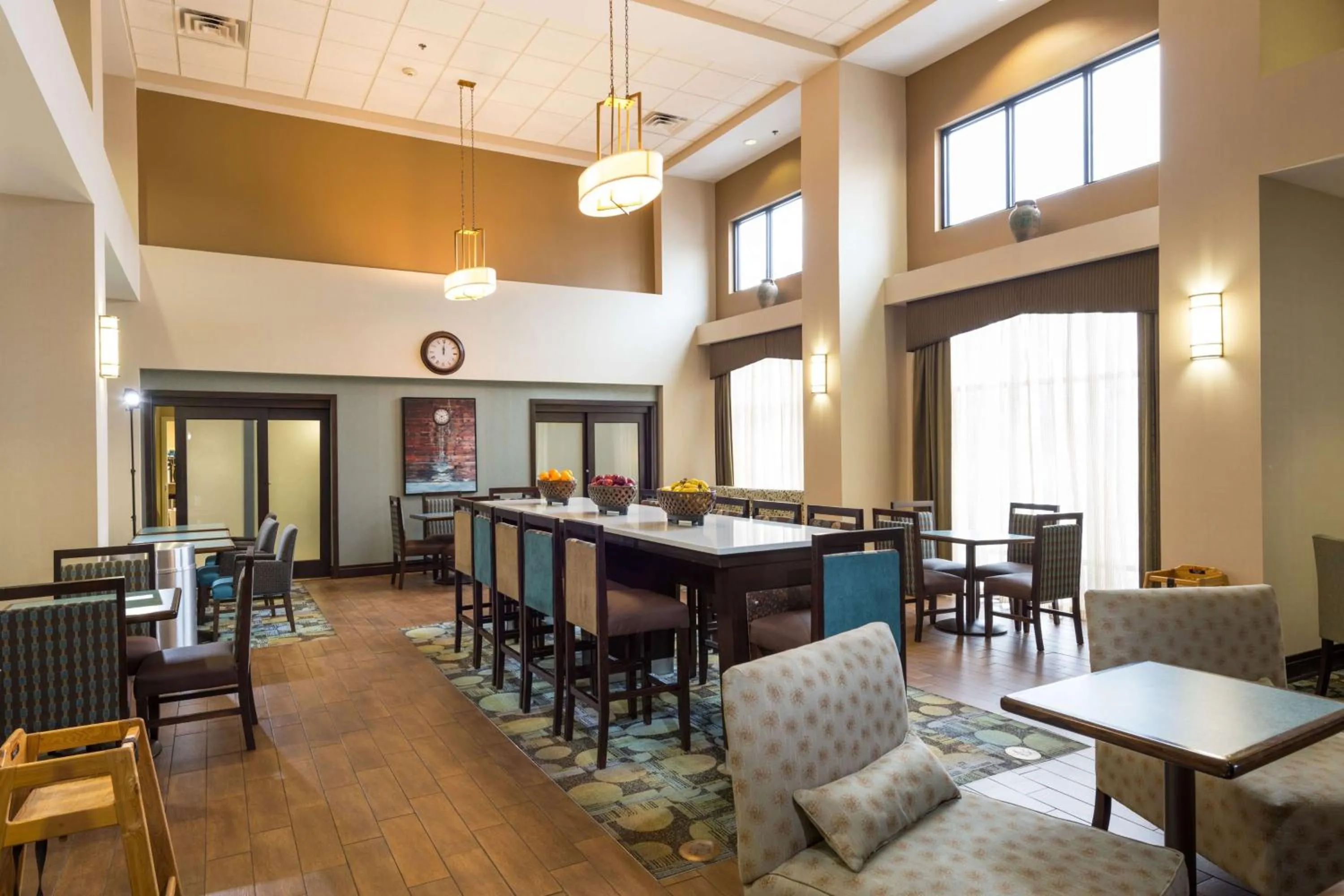 Lobby or reception in Hampton Inn and Suites Jamestown
