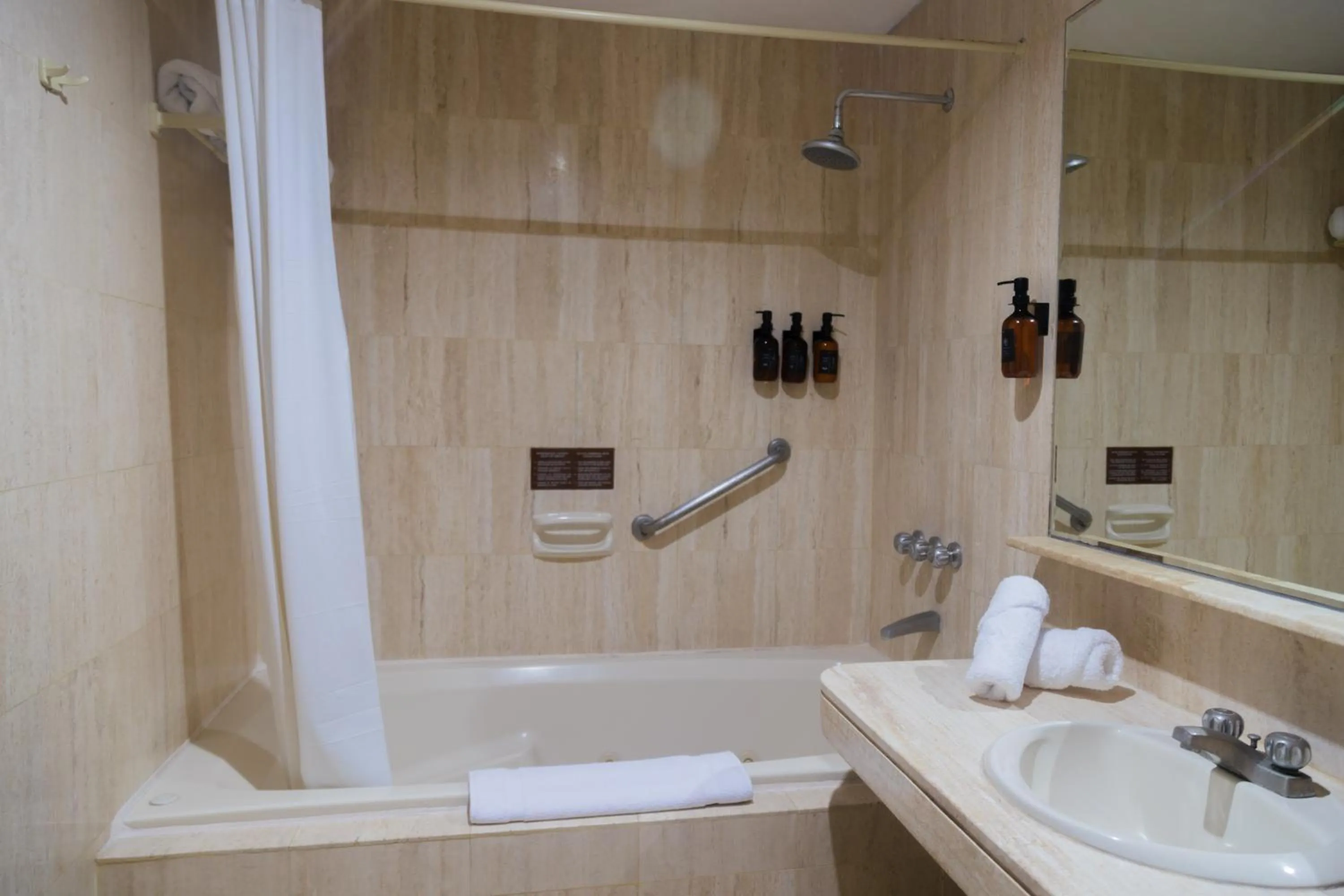 Bedroom in NAIA Miraflores Lima