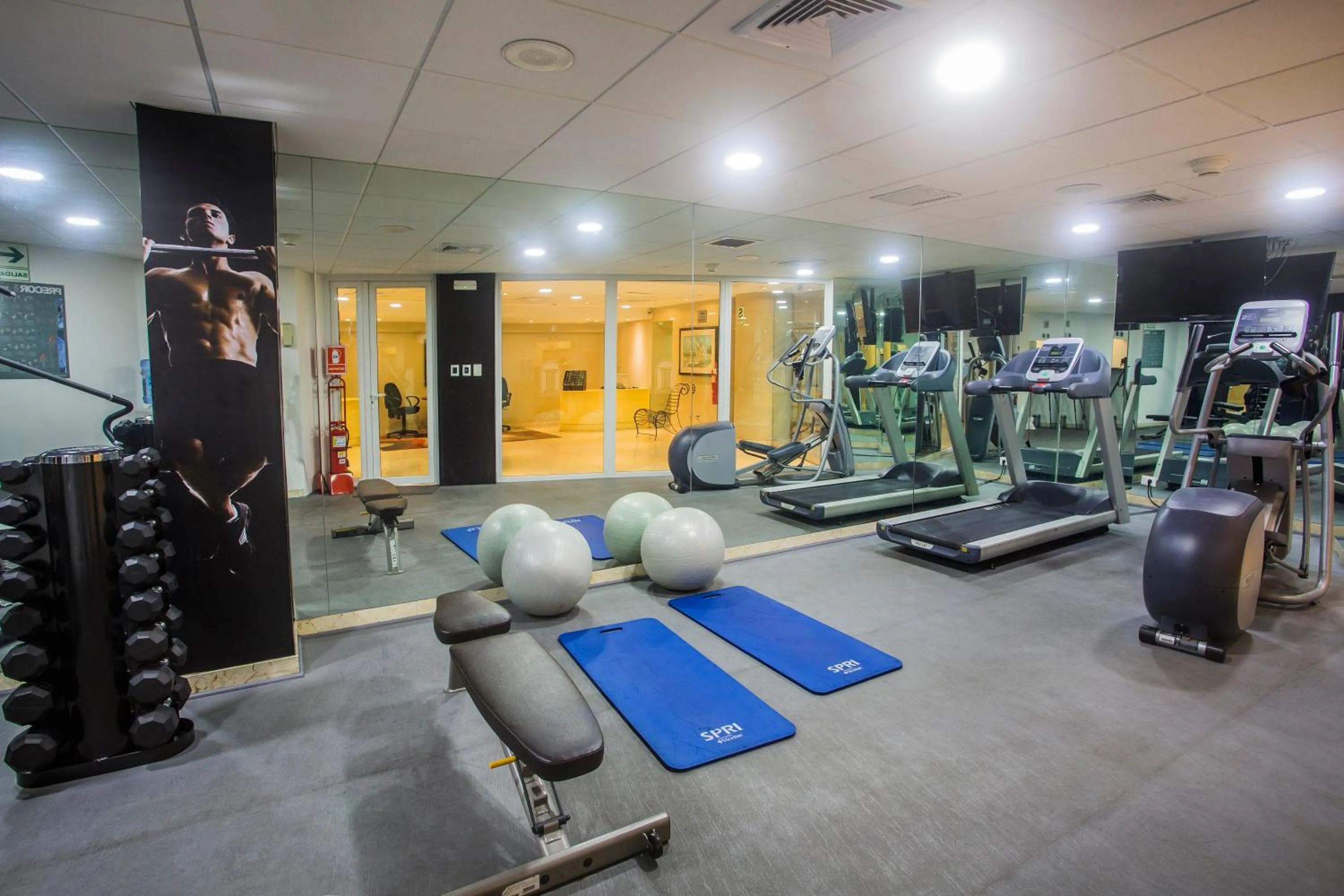 Fitness centre/facilities in Del Pilar Miraflores Hotel