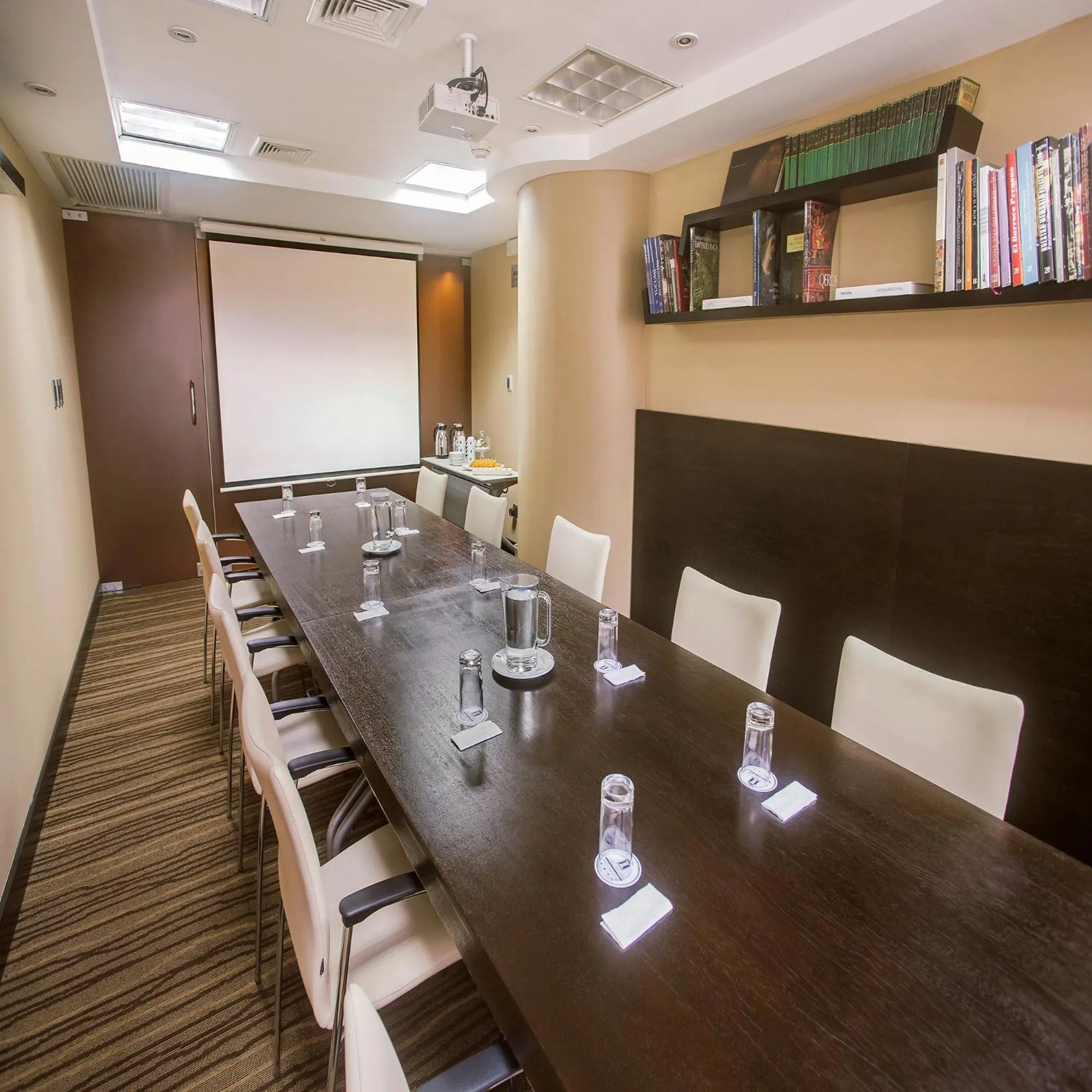 Meeting/conference room in Del Pilar Miraflores Hotel