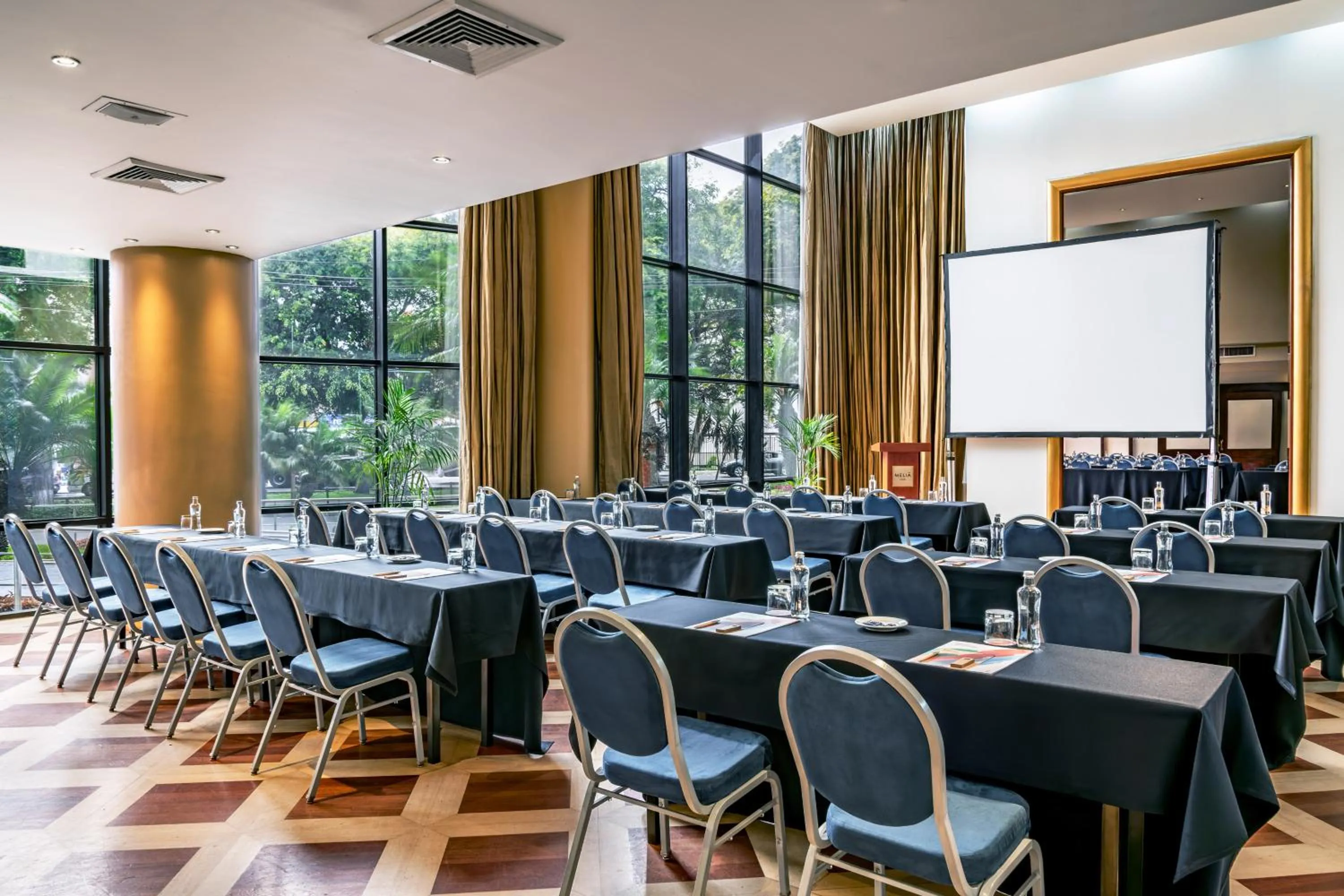 Meeting/conference room in Hotel Melia Lima