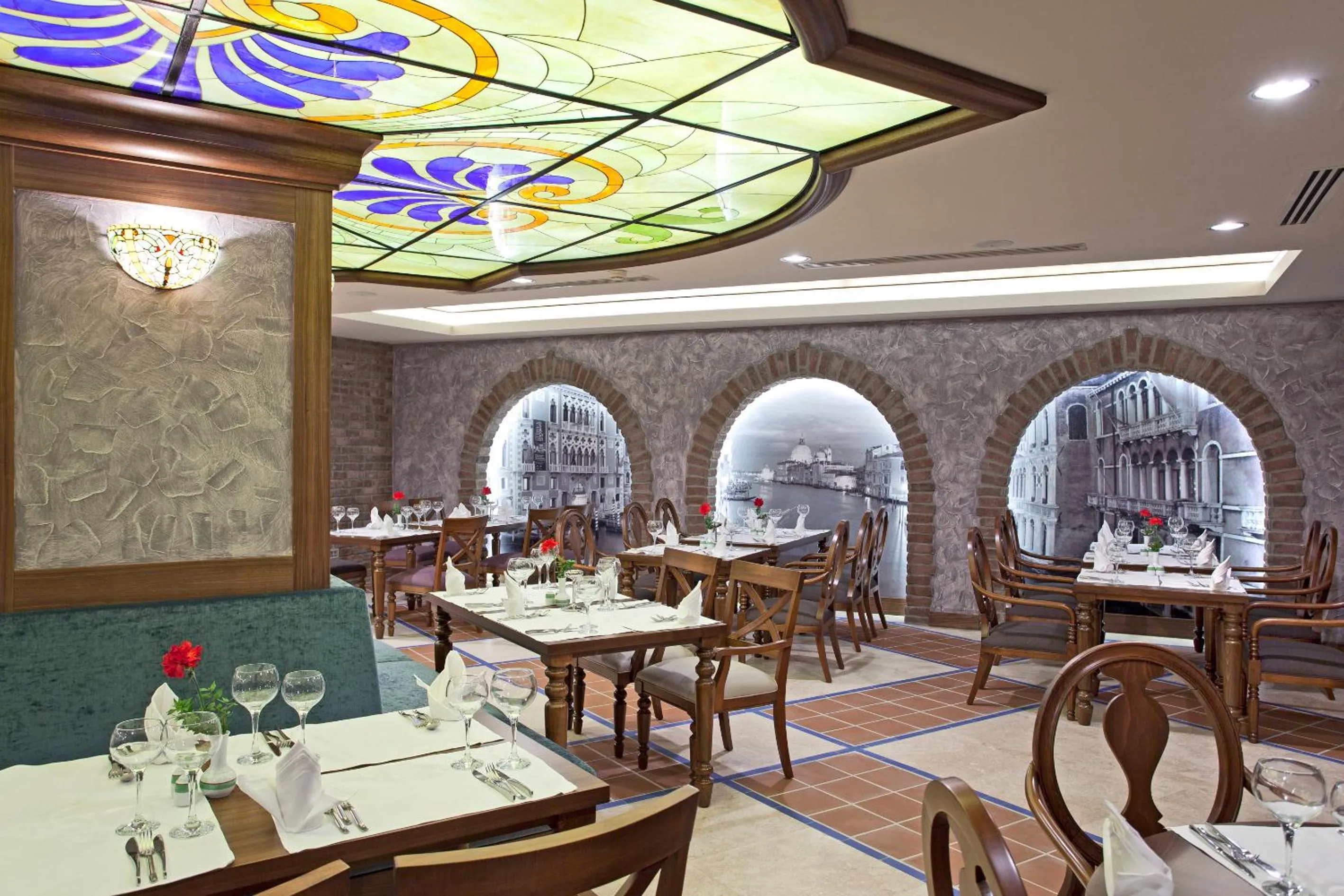Restaurant/places to eat in Sirene Belek Hotel