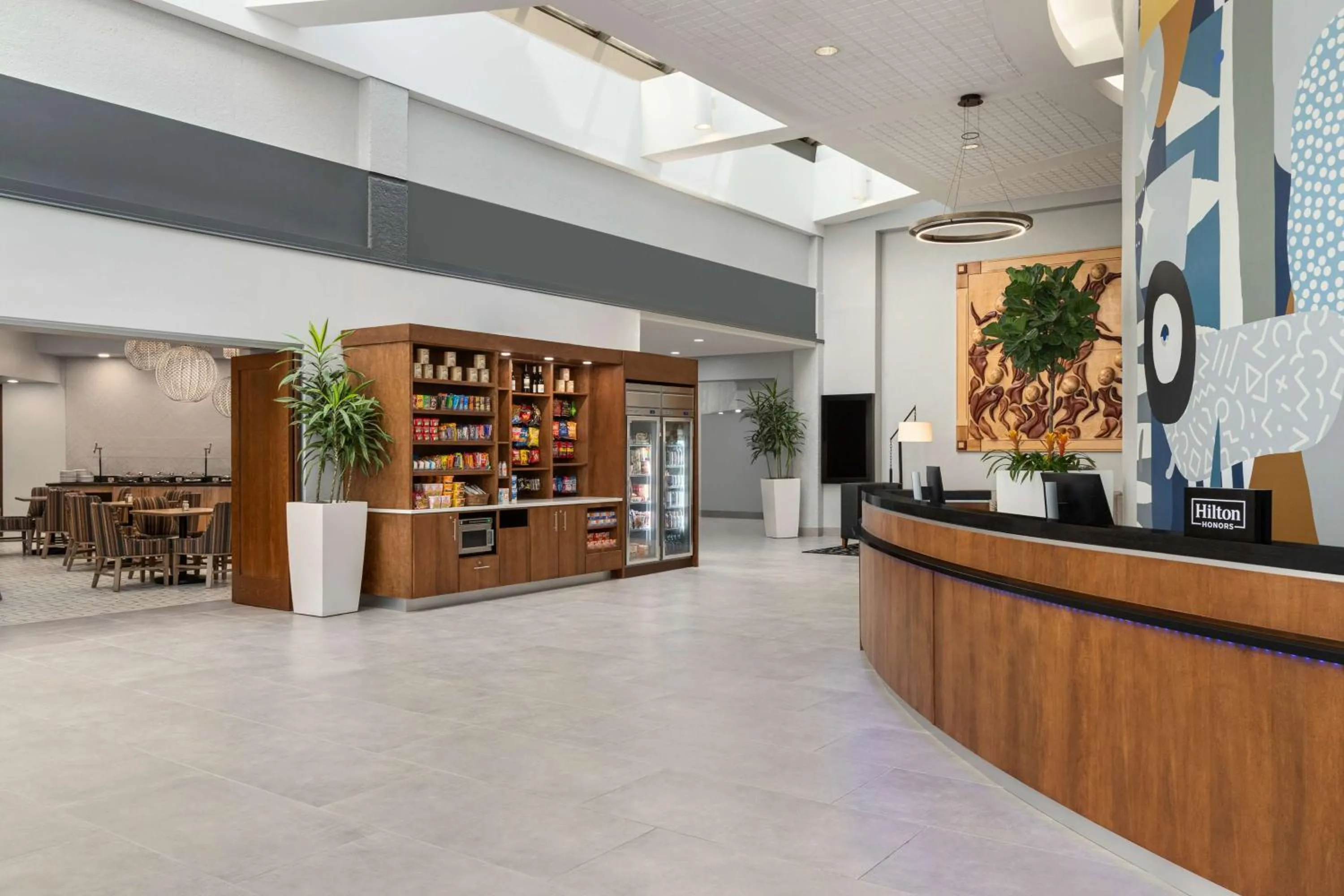 Lobby or reception in Crowne Plaza Hotel Fort Myers at Bell Tower Shops, an IHG Hotel