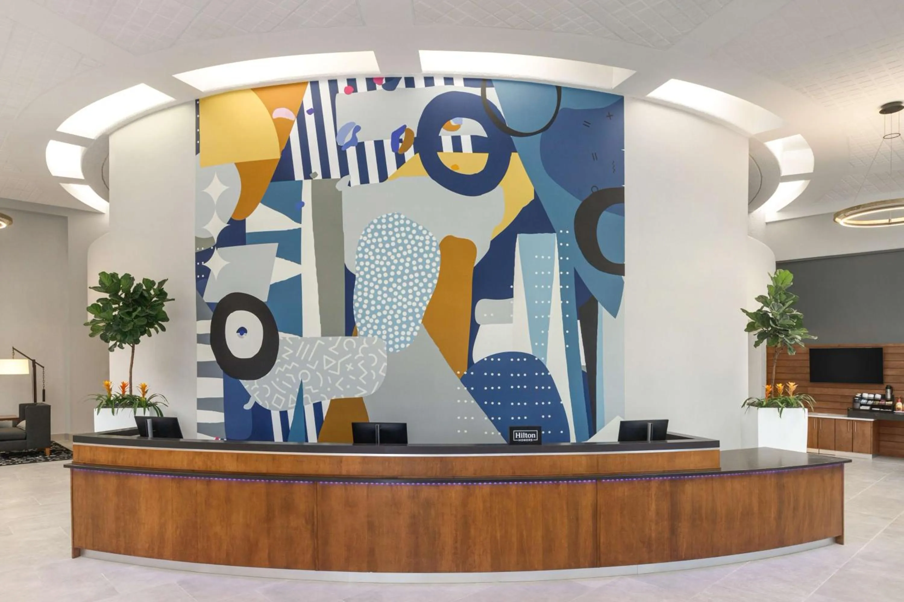 Lobby or reception in Crowne Plaza Hotel Fort Myers at Bell Tower Shops, an IHG Hotel