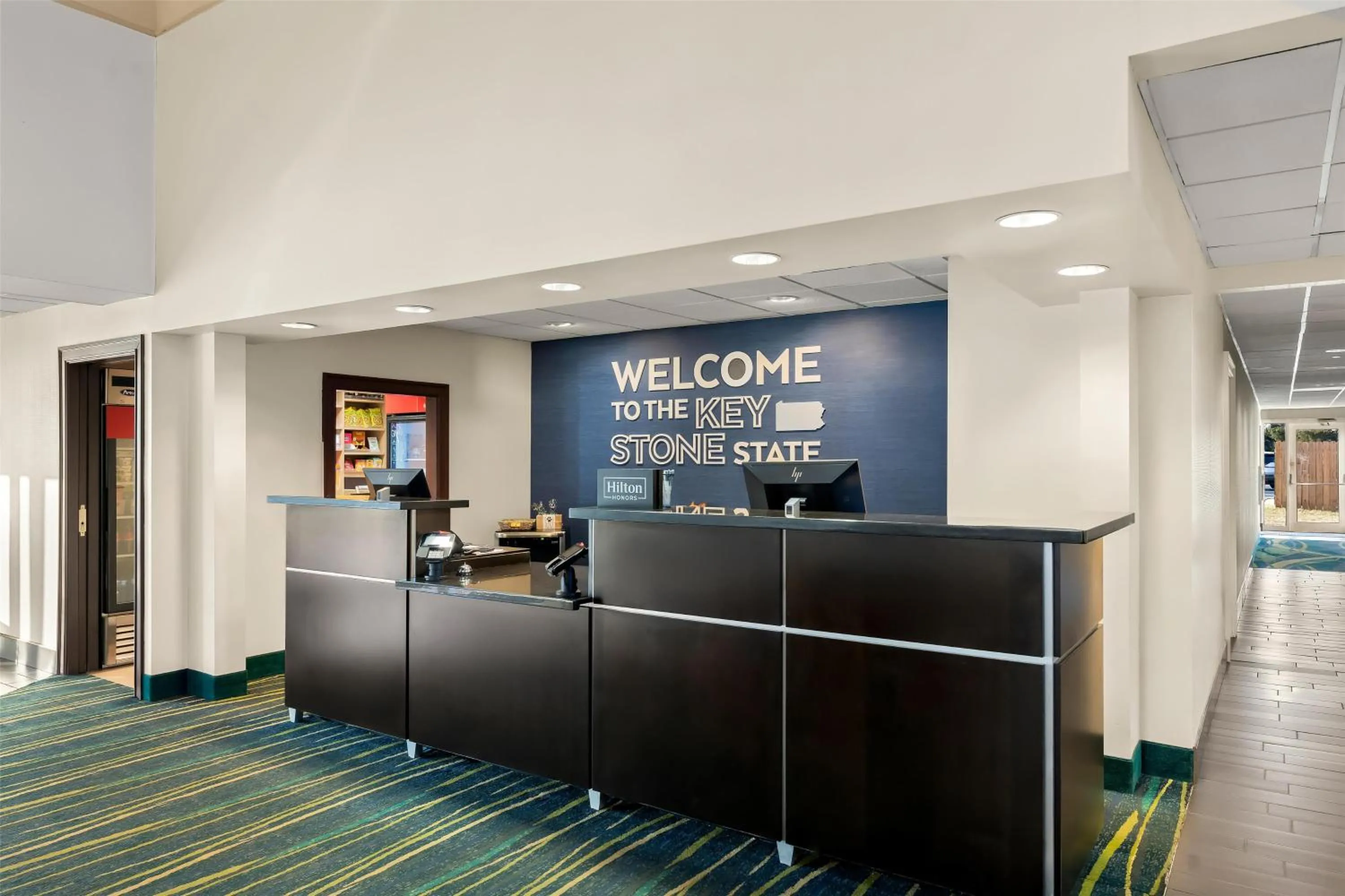 Lobby or reception in Hampton Inn & Suites Newtown