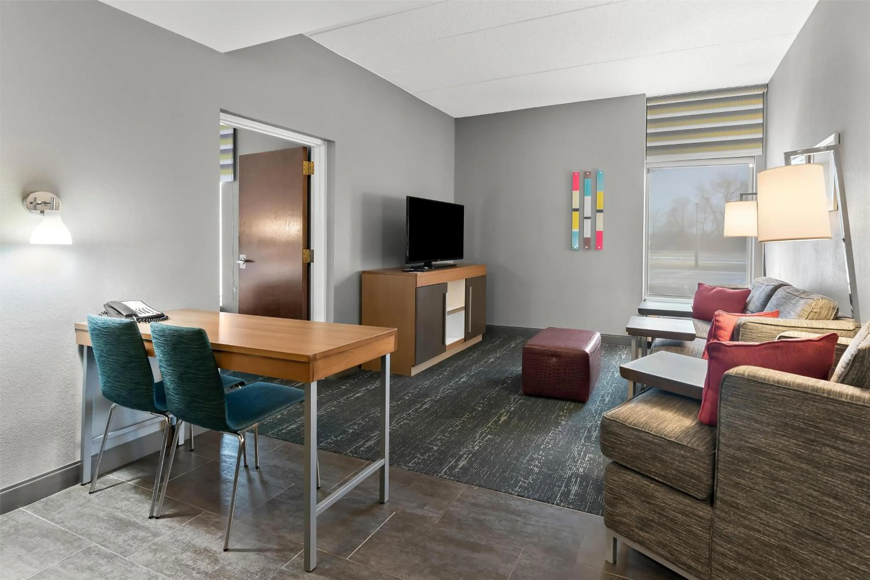 Living room in Hampton Inn & Suites Newtown