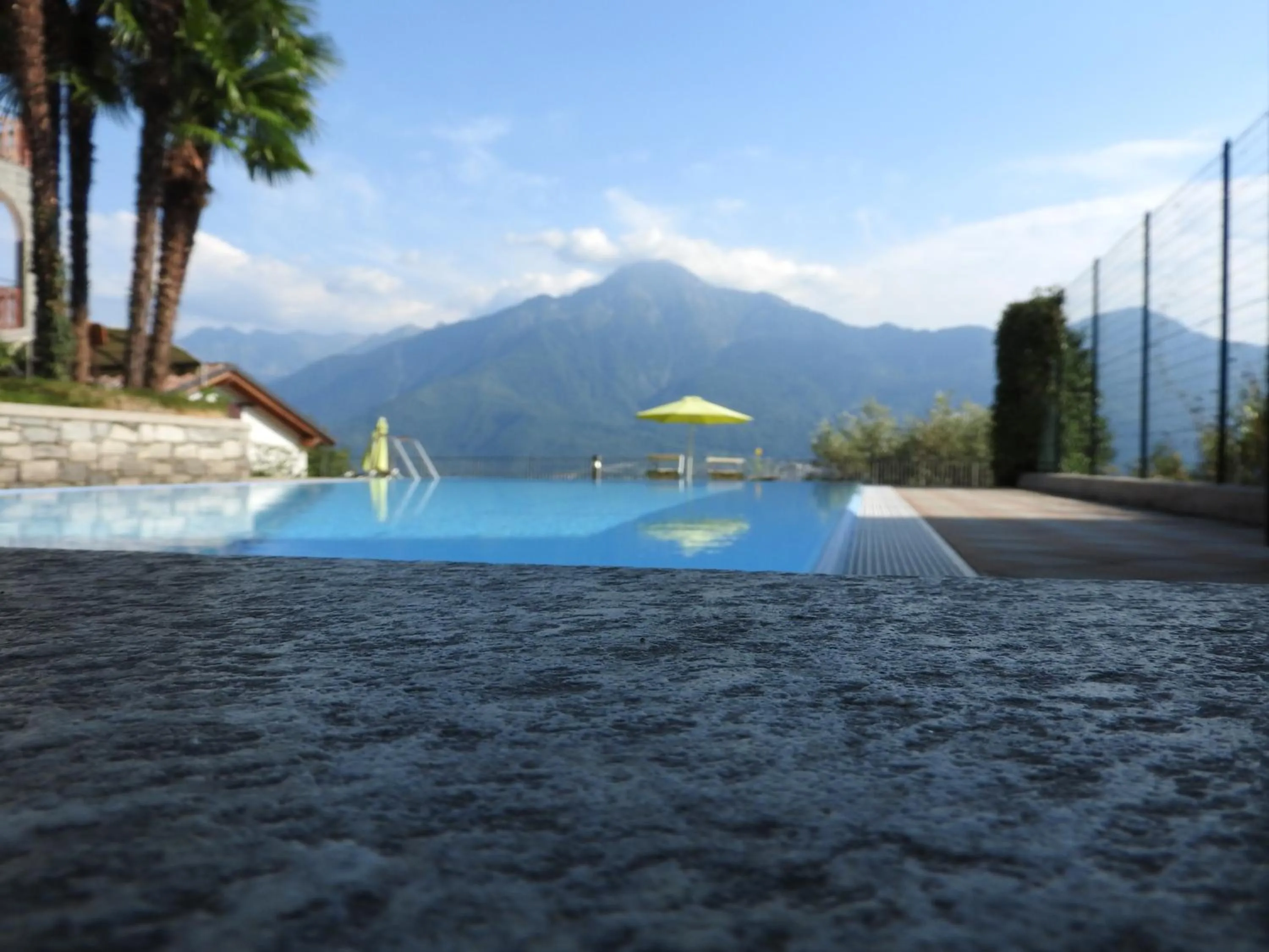 Swimming pool in Residence Casa Rosa
