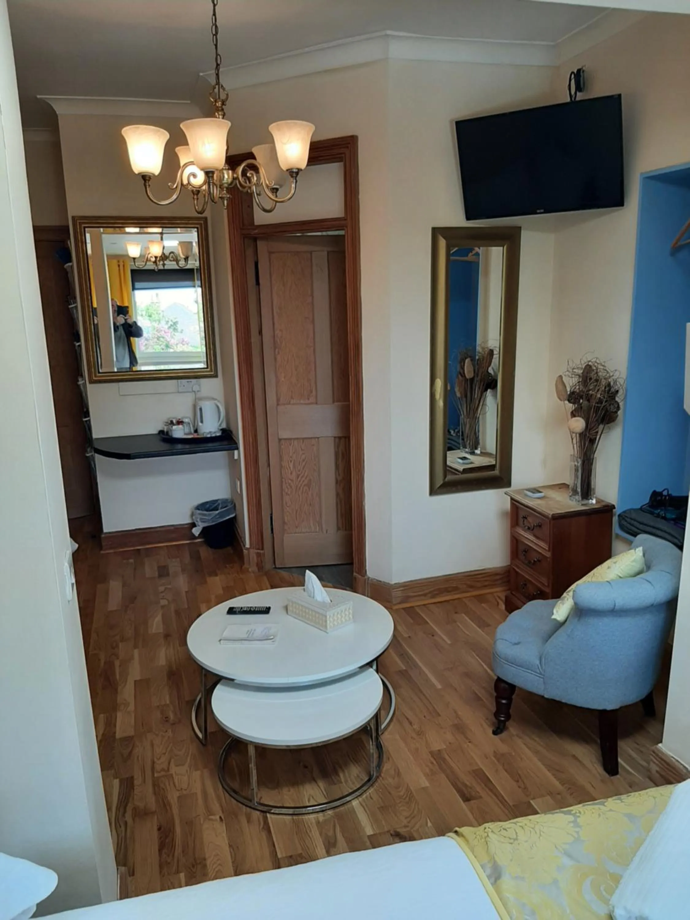 Seating area in Another Room