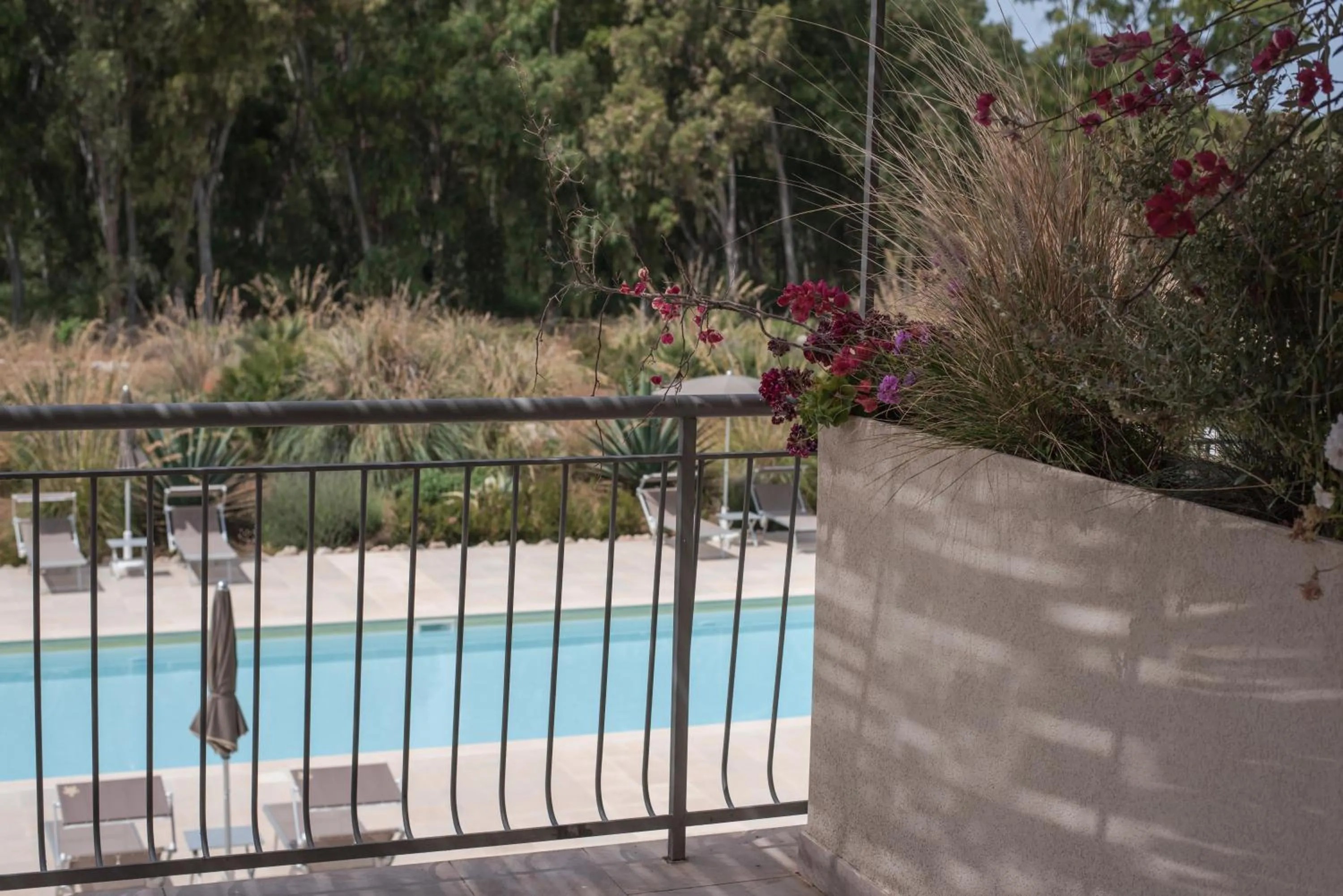 Pool view in Luna Minoica Suites and Apartments