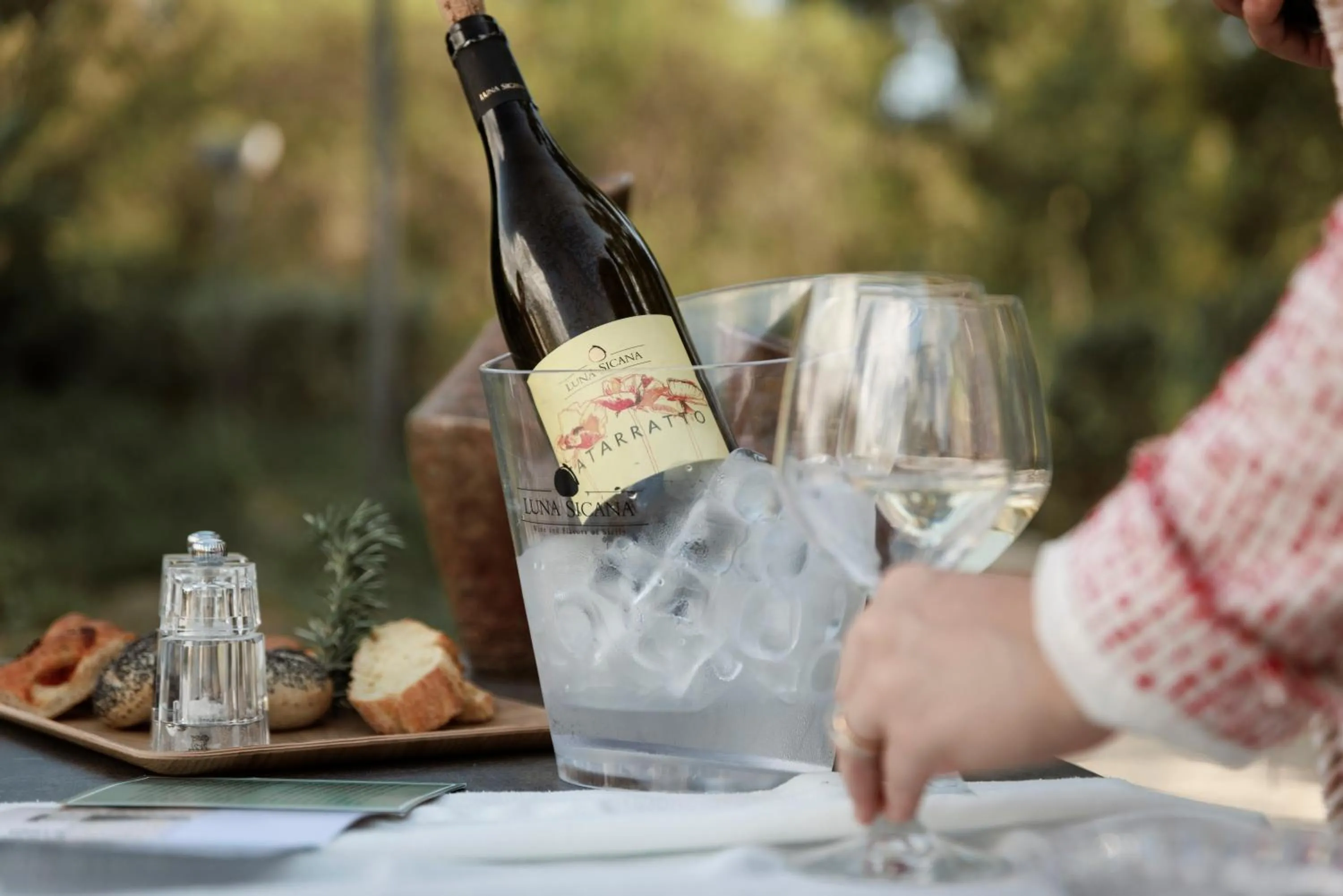 Luna Minoica Suites and Apartments