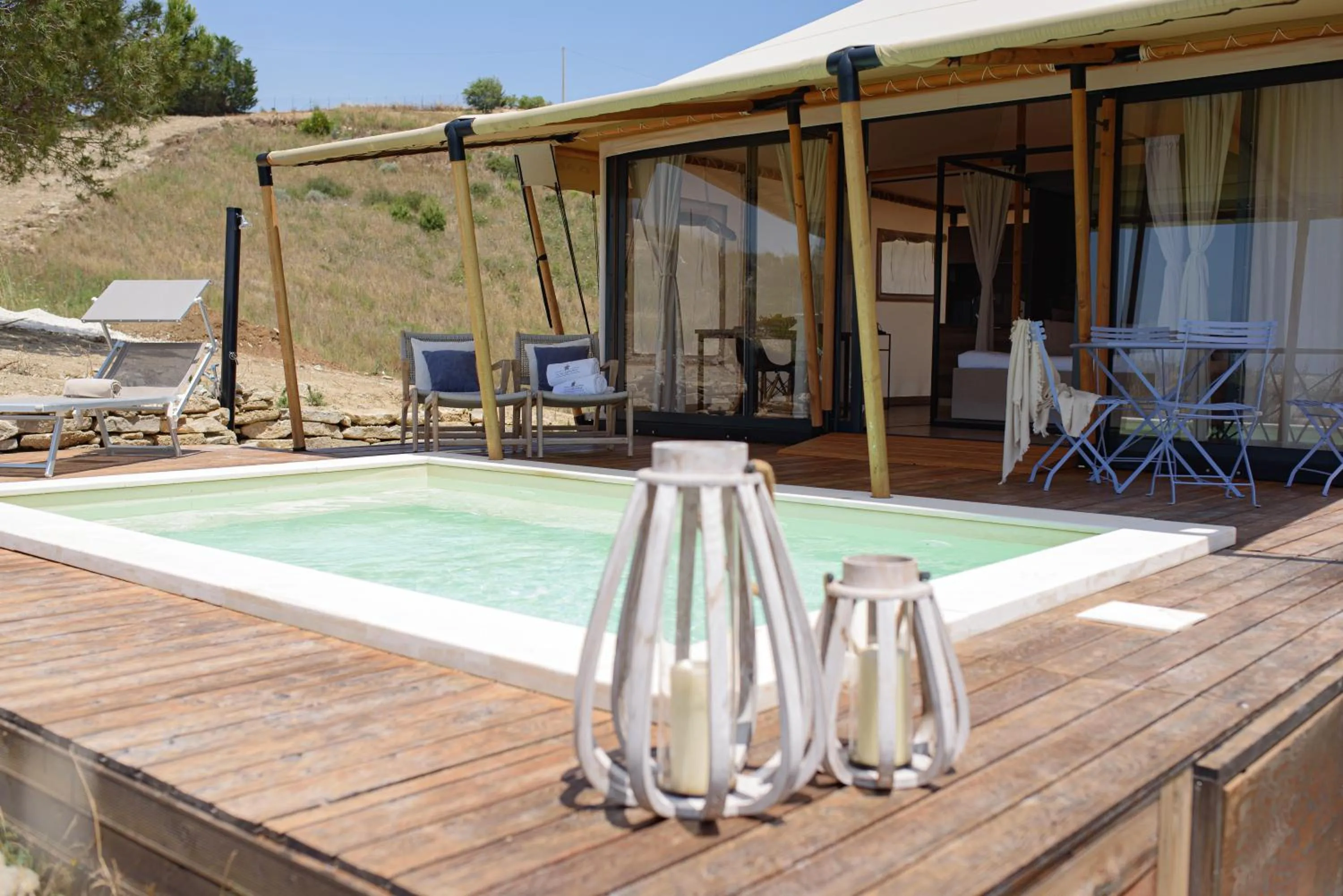 Swimming pool in Luna Minoica Suites and Apartments