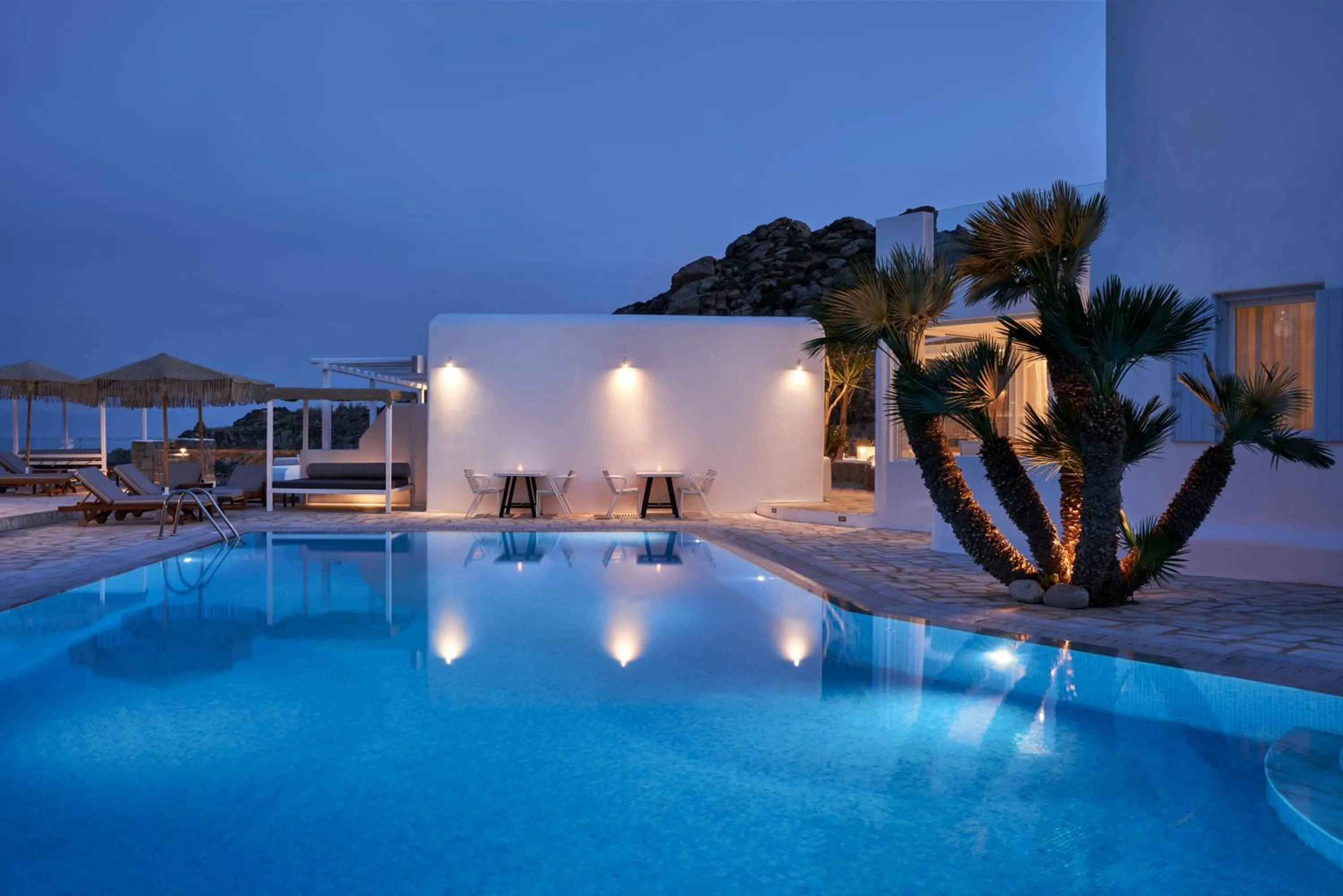 Swimming pool in Paradise View Hotel