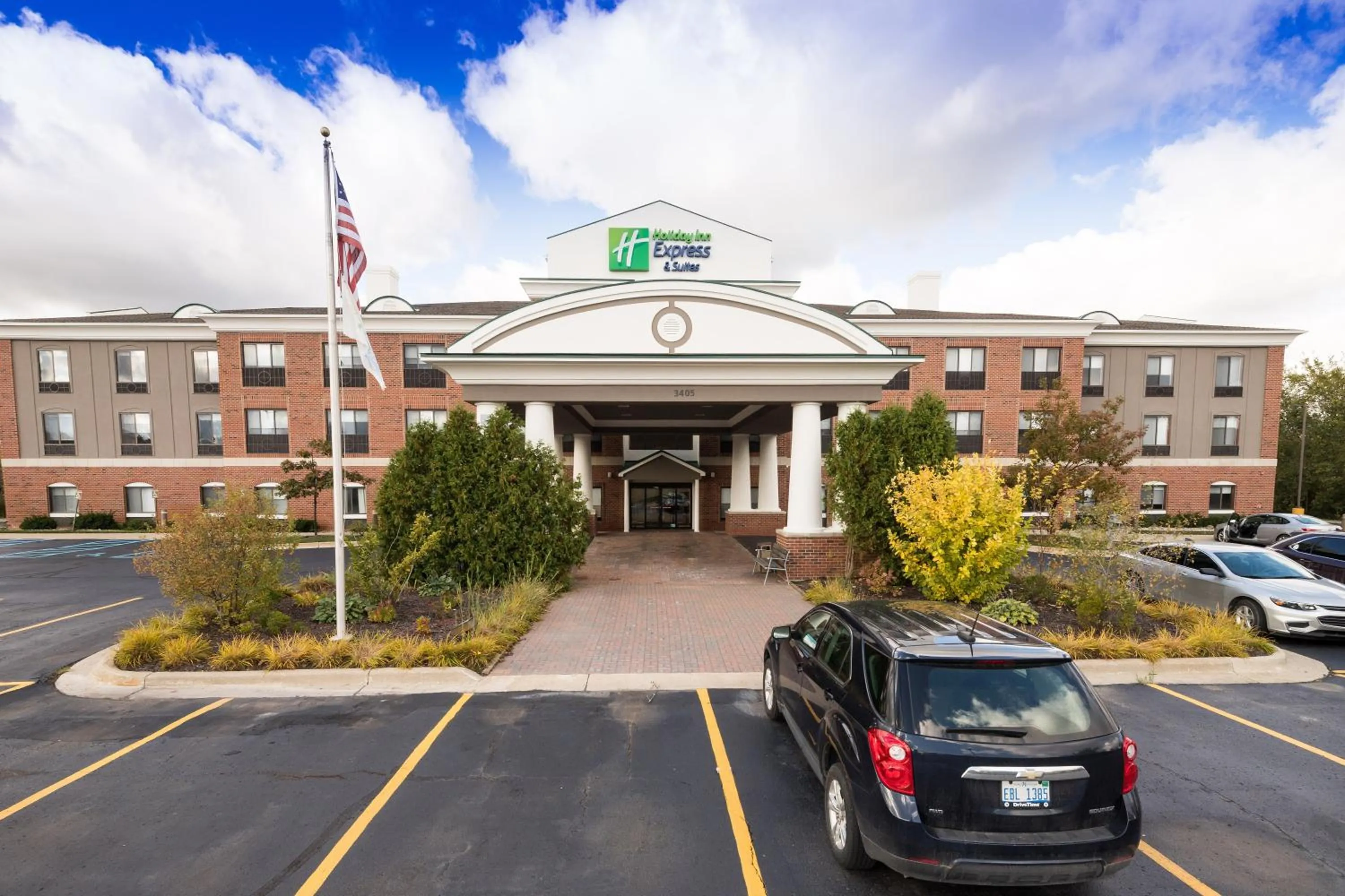 Property building in Holiday Inn Express Hotel & Suites Grand Blanc by IHG