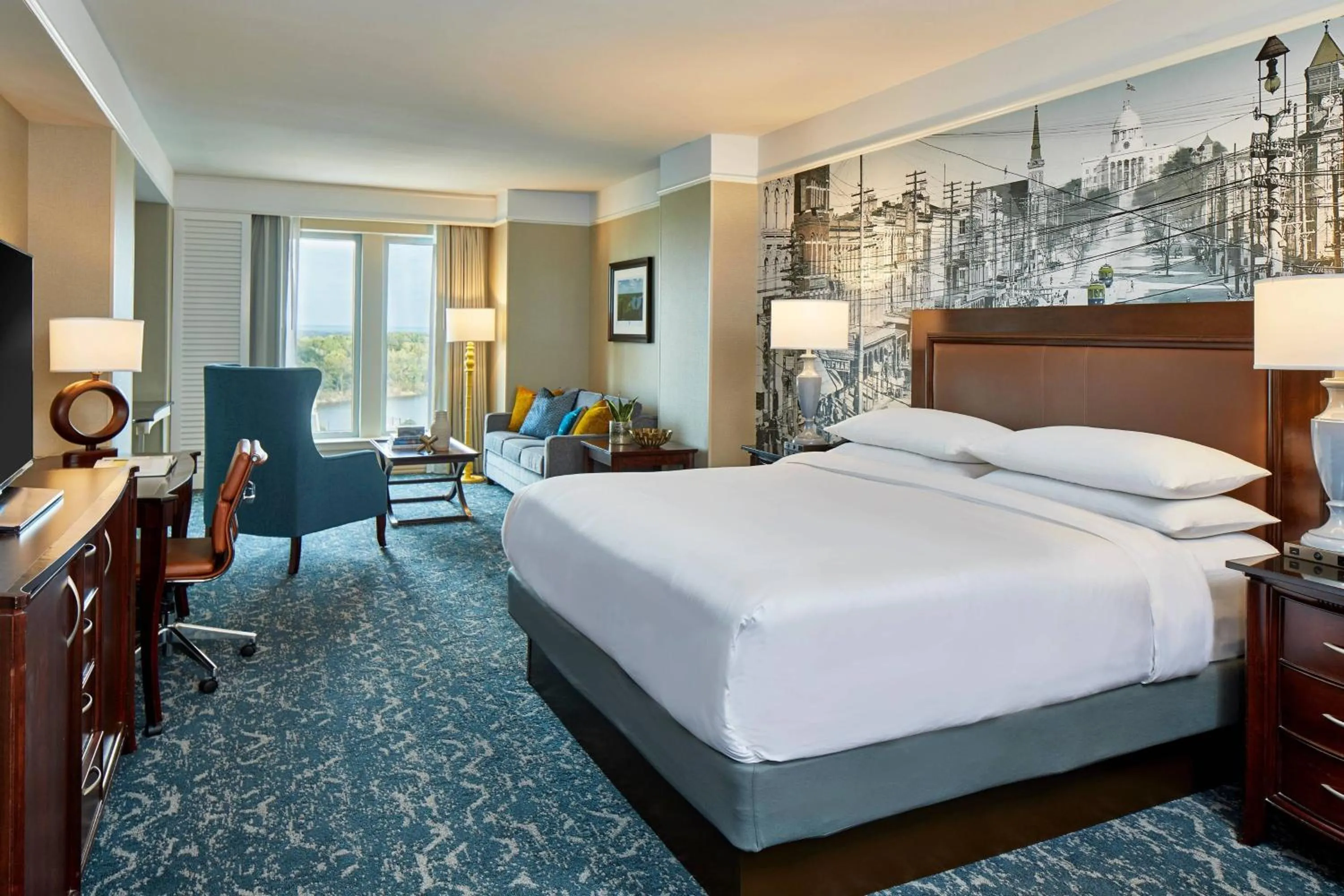 Bedroom, Bed in Renaissance Montgomery Hotel & Spa at the Convention Center