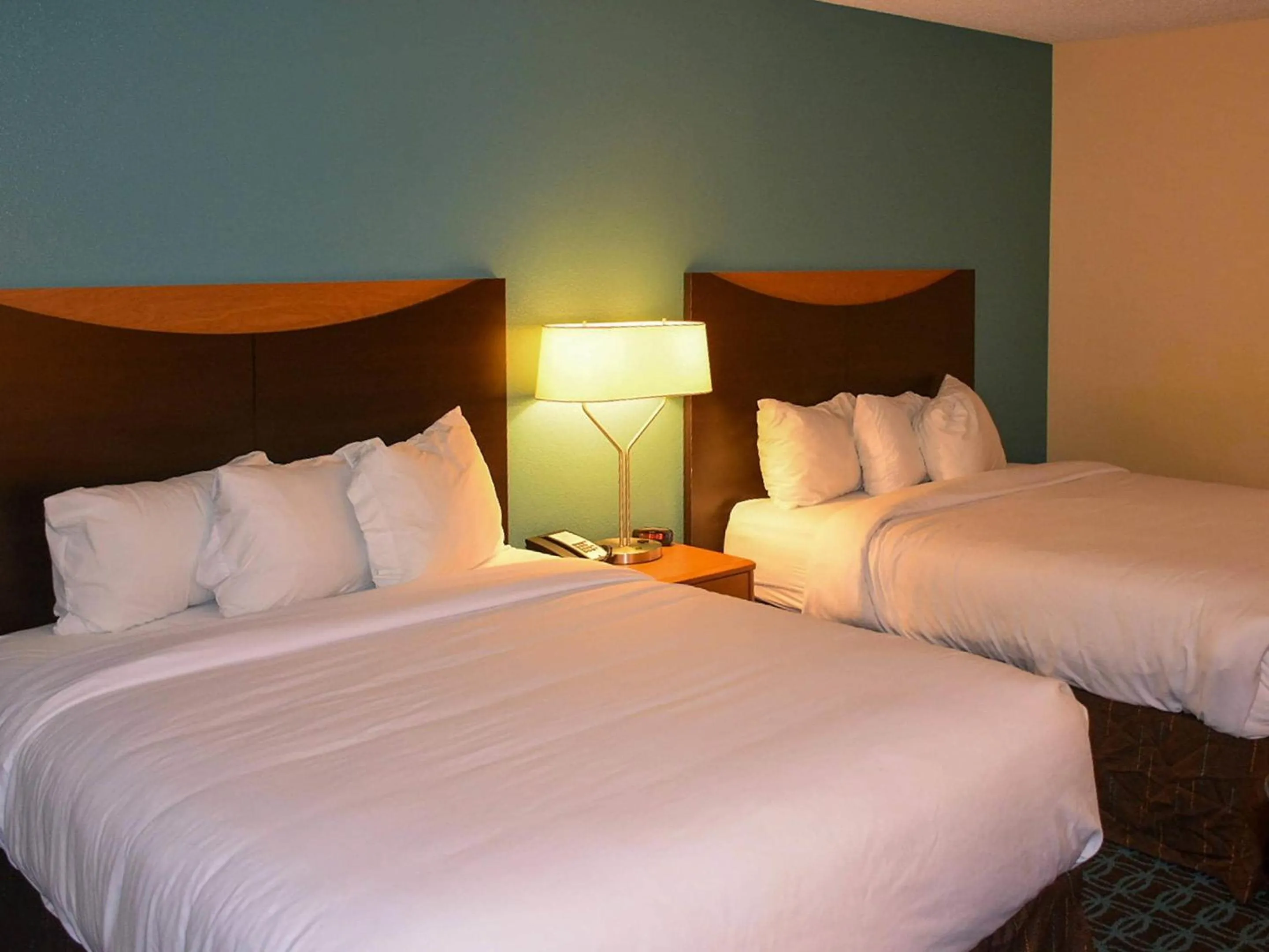 Bedroom, Bed in Comfort Inn & Suites Texas City I-45