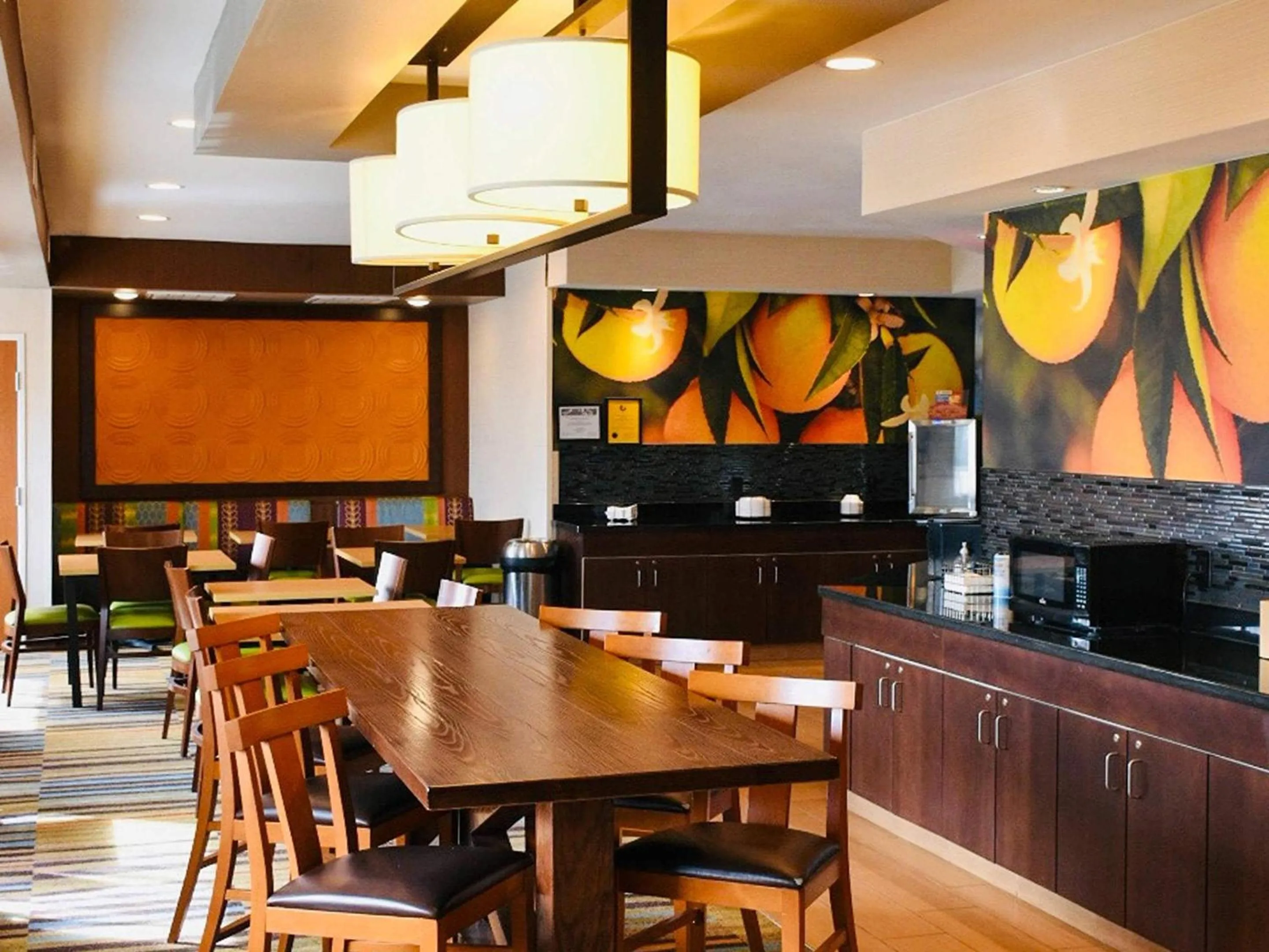 Breakfast in Comfort Inn & Suites Texas City I-45