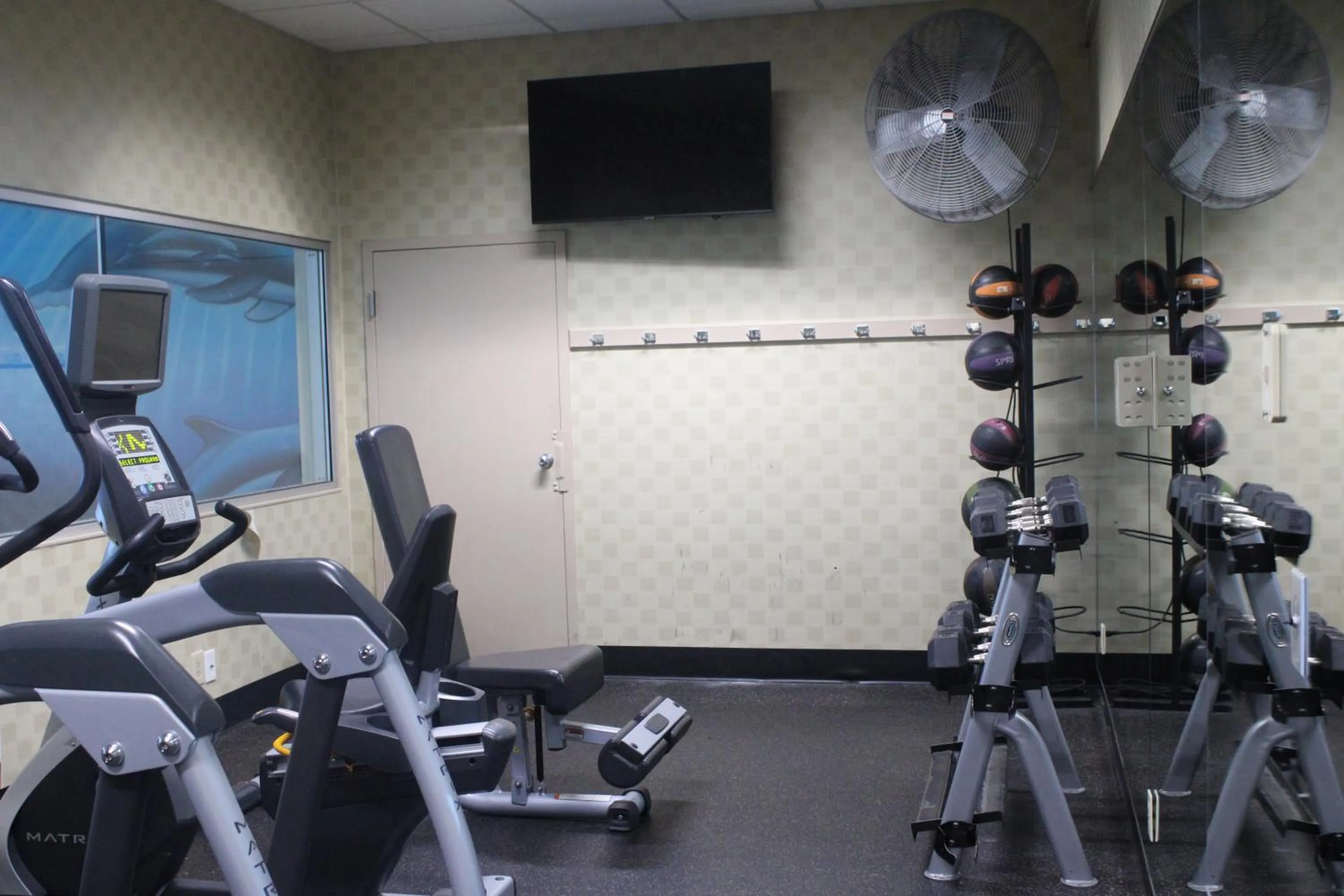 Wyndham Flint MI Grand Blanc Bishop Airport Conference Ct