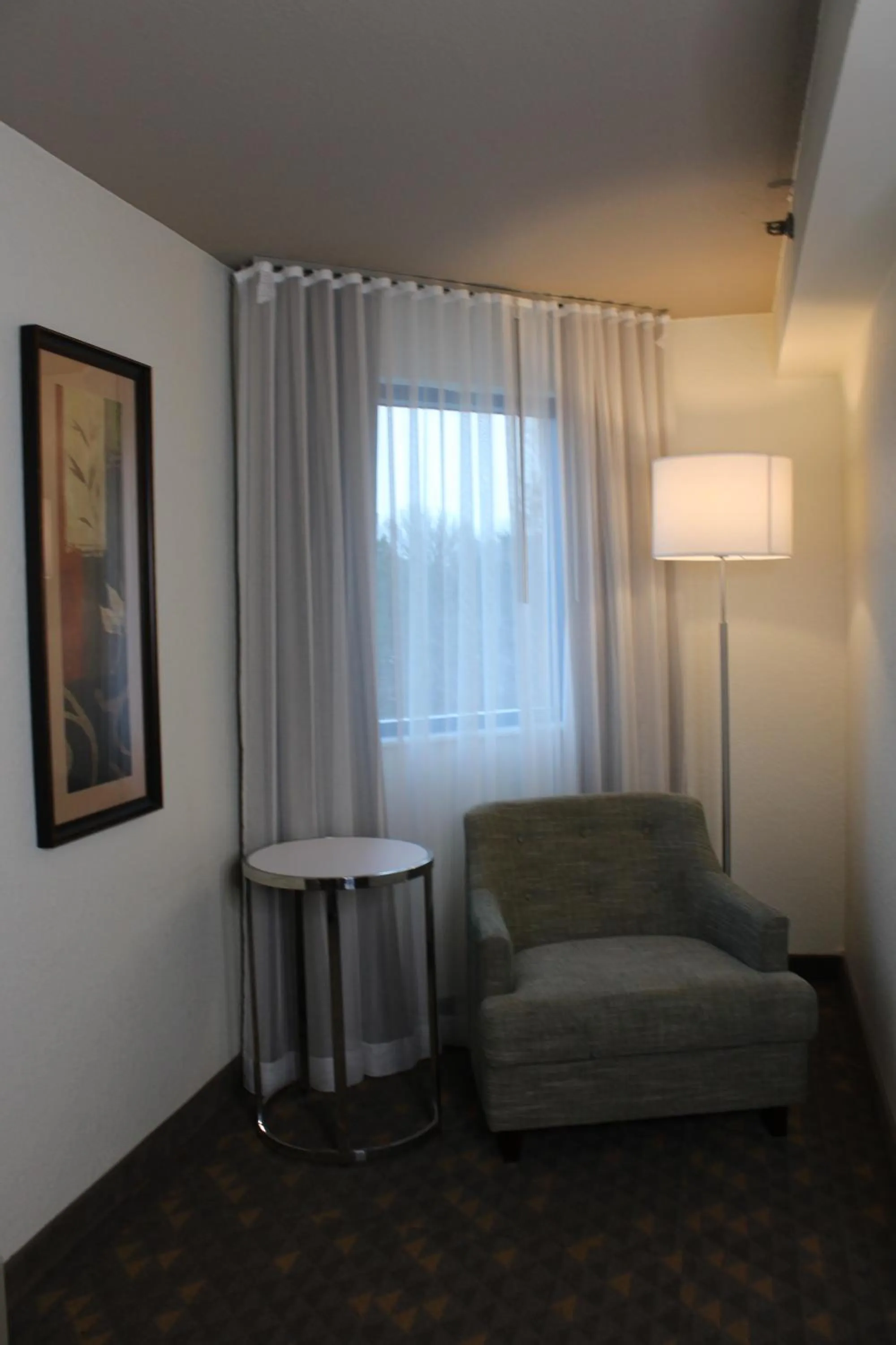 Wyndham Flint MI Grand Blanc Bishop Airport Conference Ct