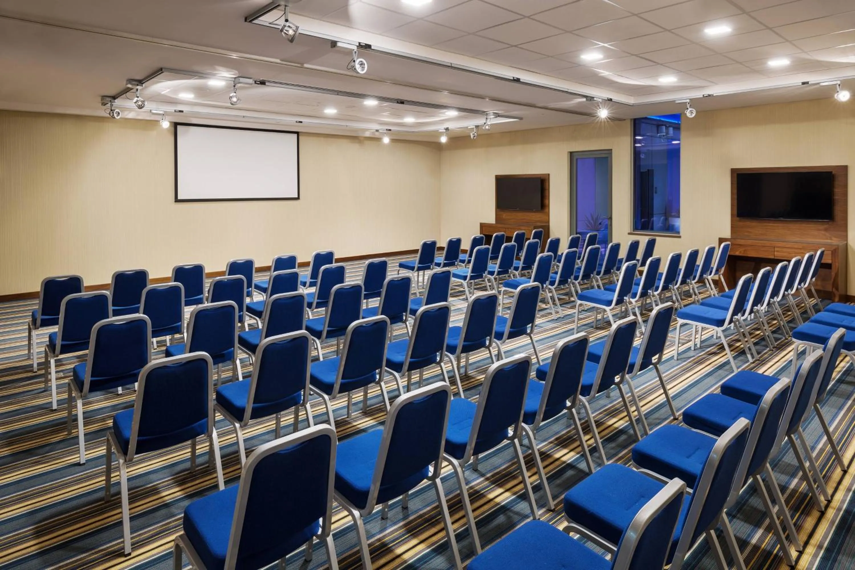 Meeting/conference room in Aloft Dhahran Hotel