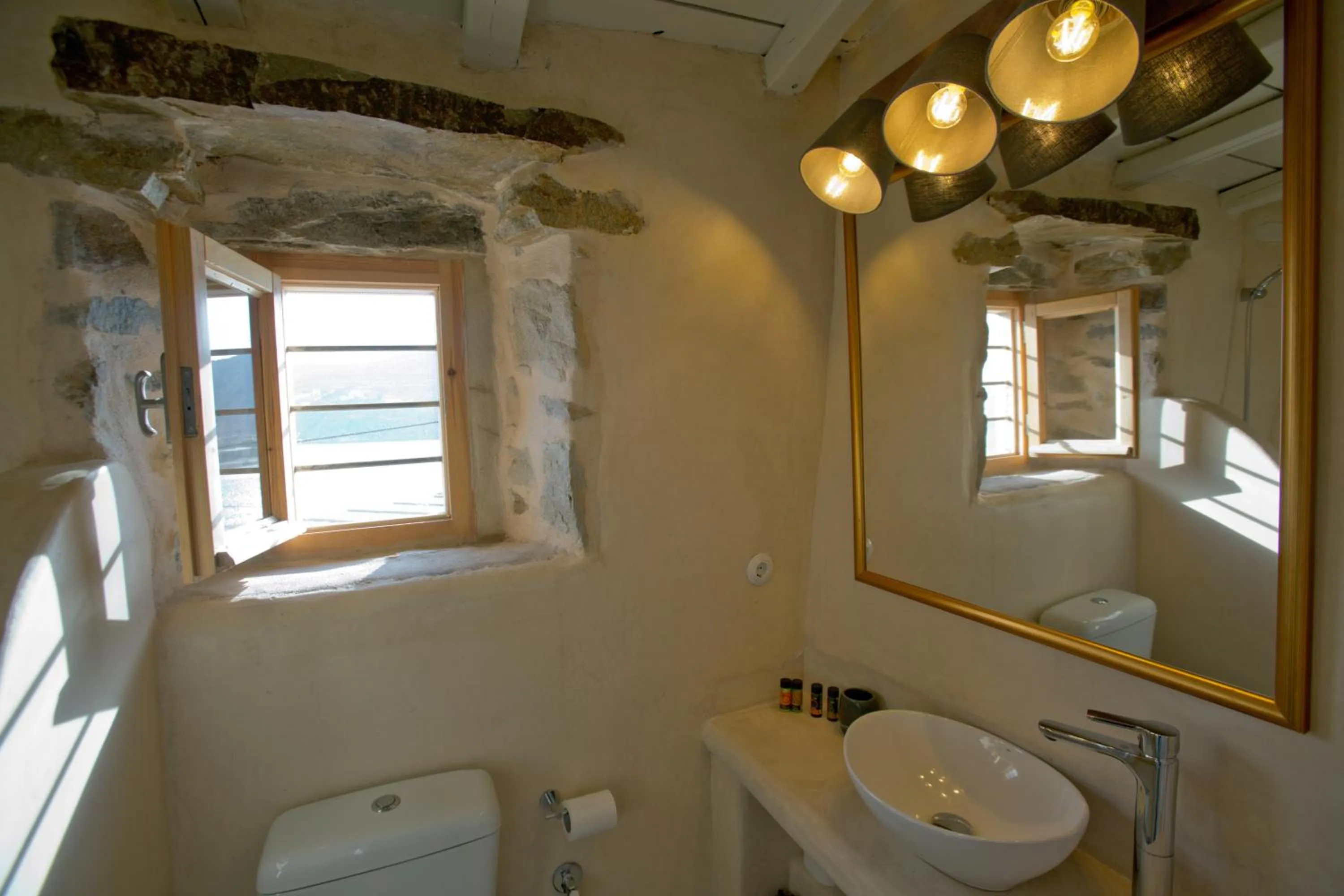 Shower in Salty Houses